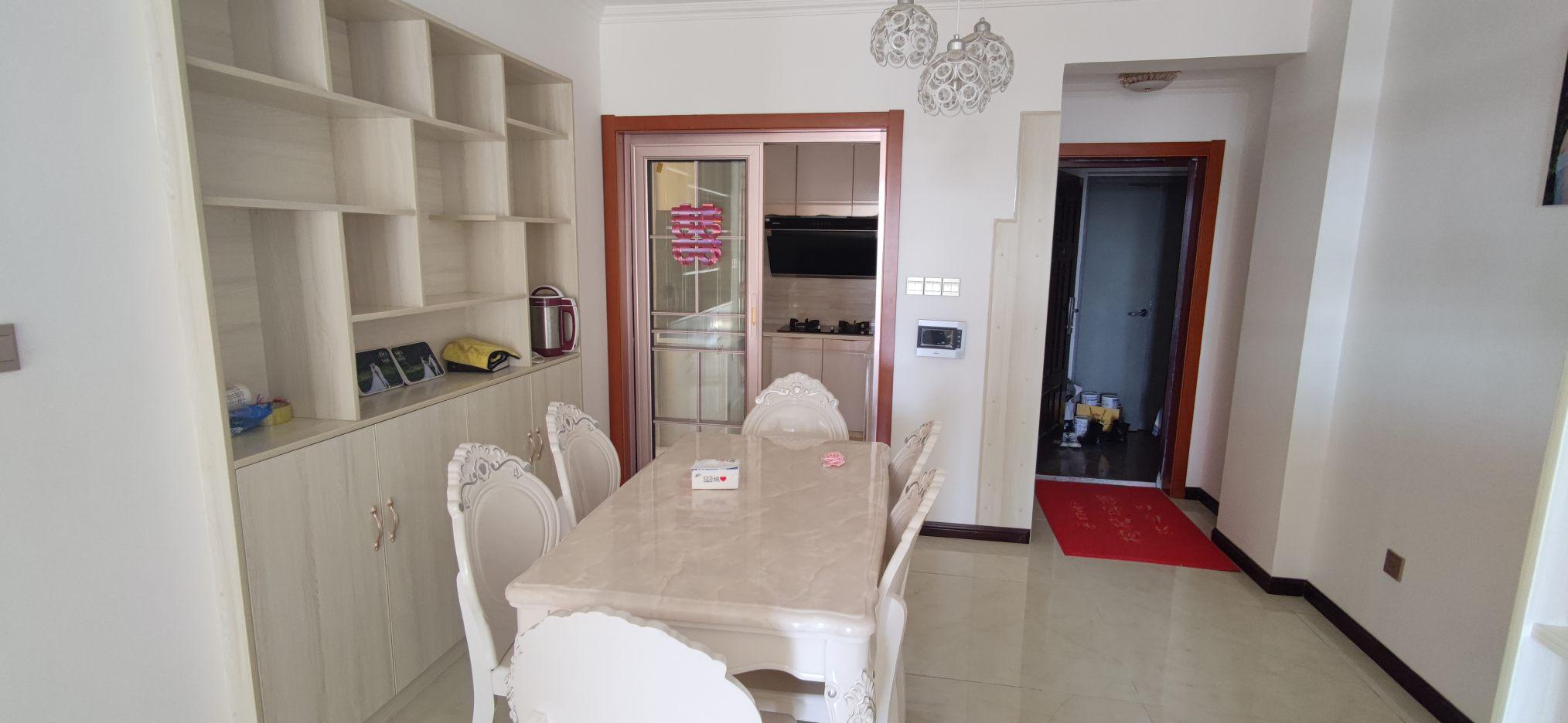 森林国际，精装两房，好楼层，拎包入住南城新区学校旁