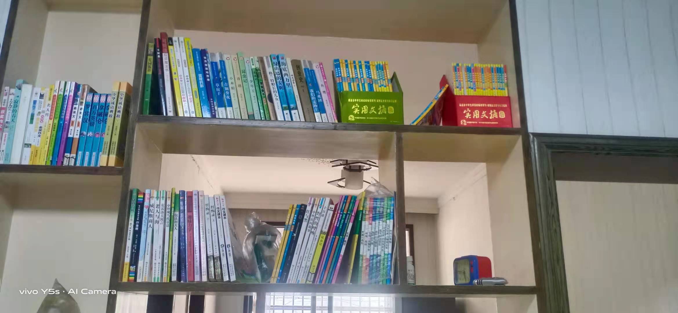 城东一中对面和合国际精装大三房，房子全新精装保养新，等有眼光的你来看房