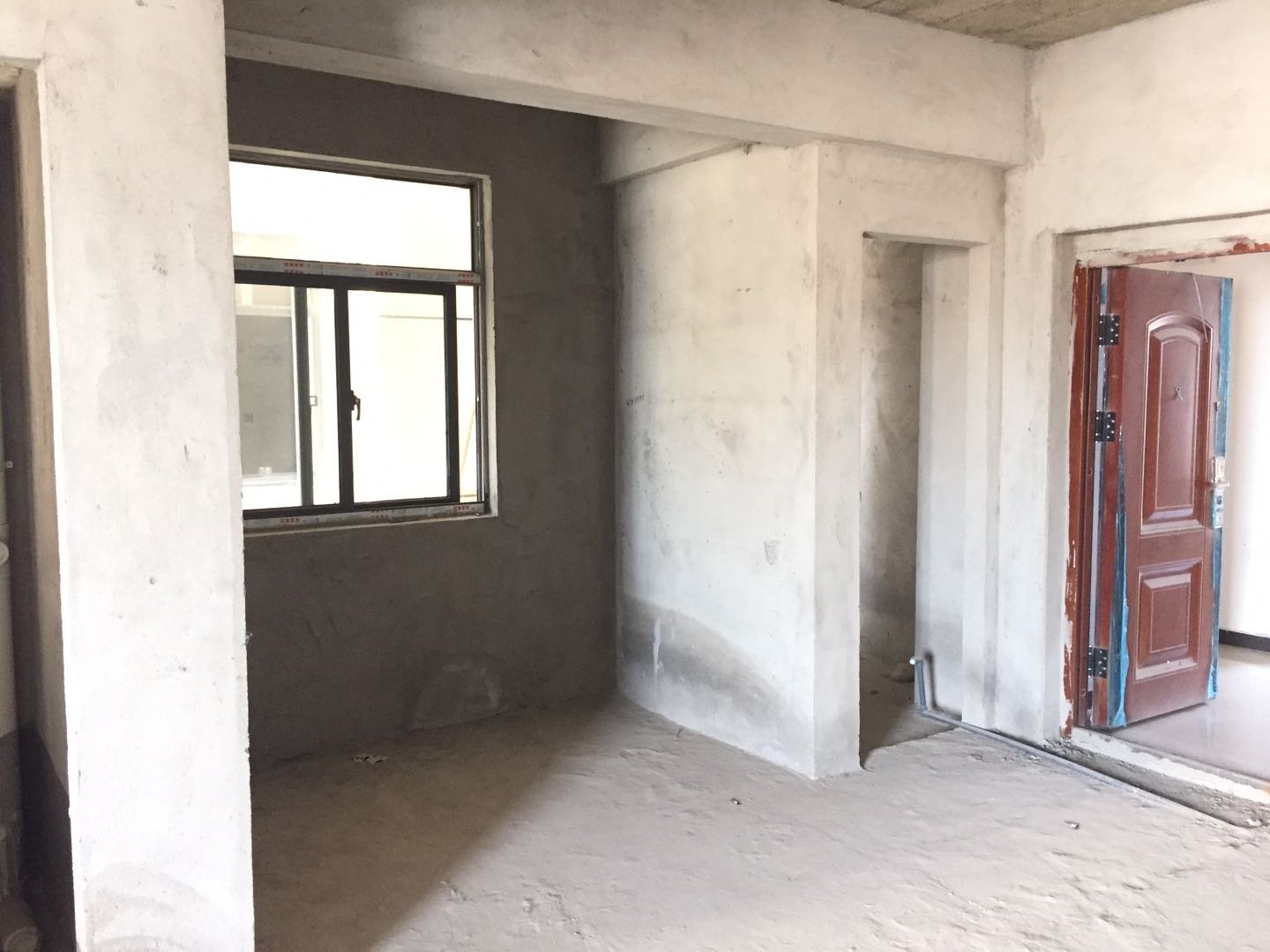 康湾一品毛坯两房，电梯好楼层