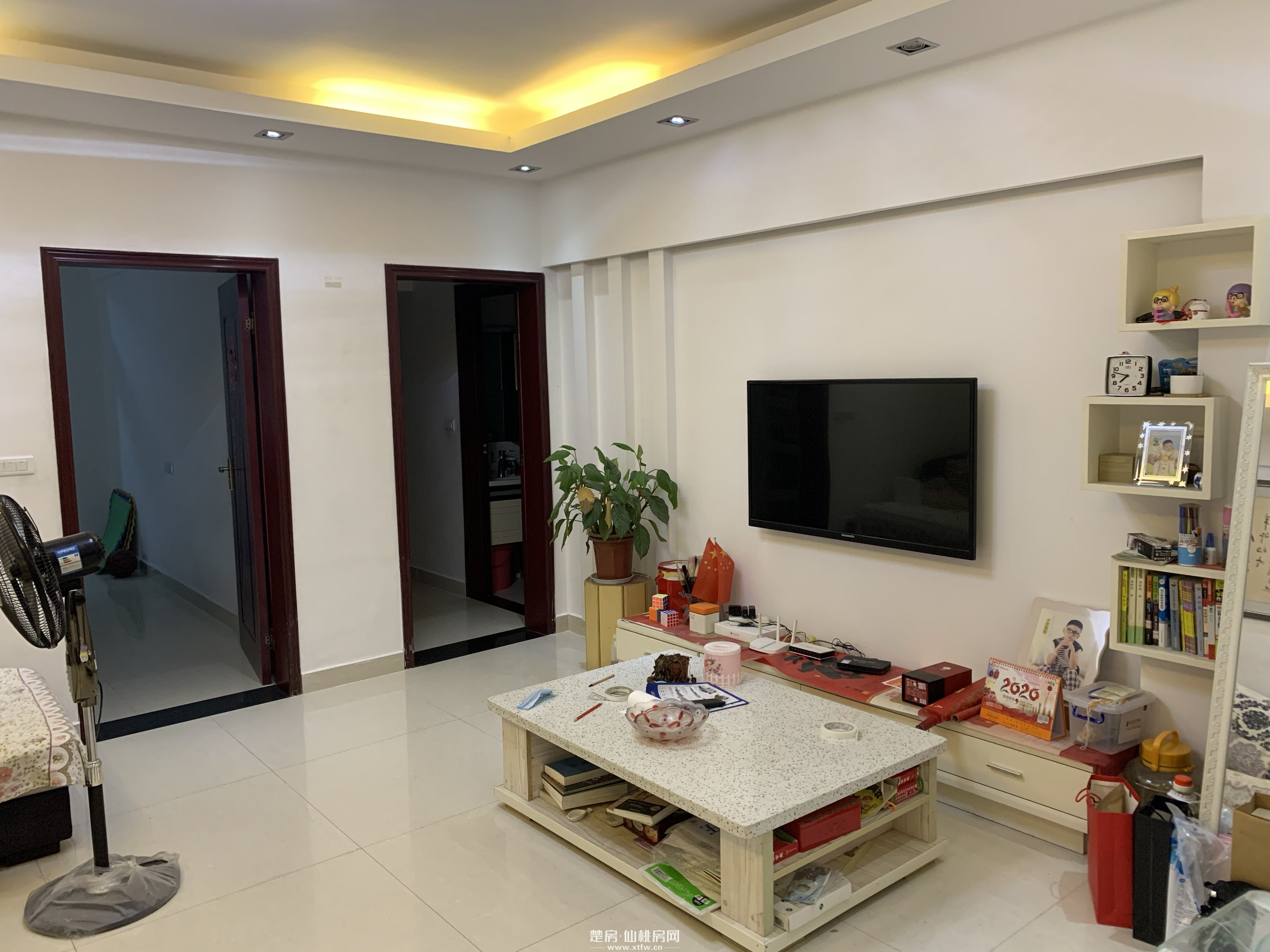 公交文明小区，有天然气，拎包就可入住