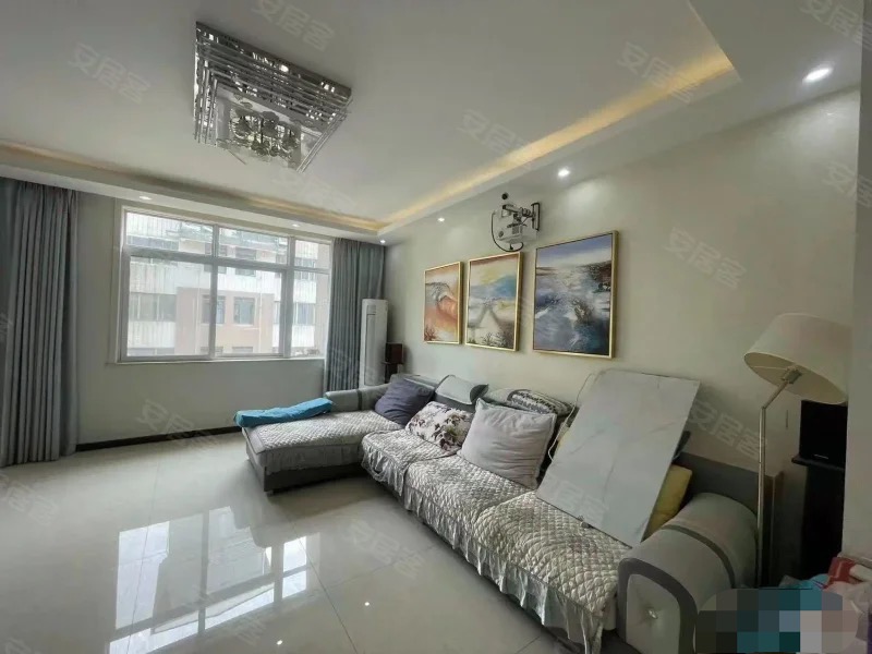 400，城西，世纪雅园，南北通透，精装三房，步梯3楼，,单价3095