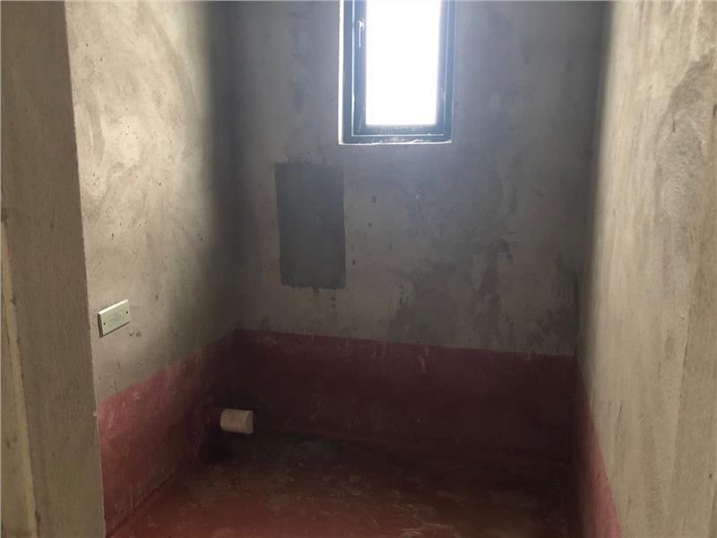 仙桃 旁满庭春大三房送入户花园毛坯 看房