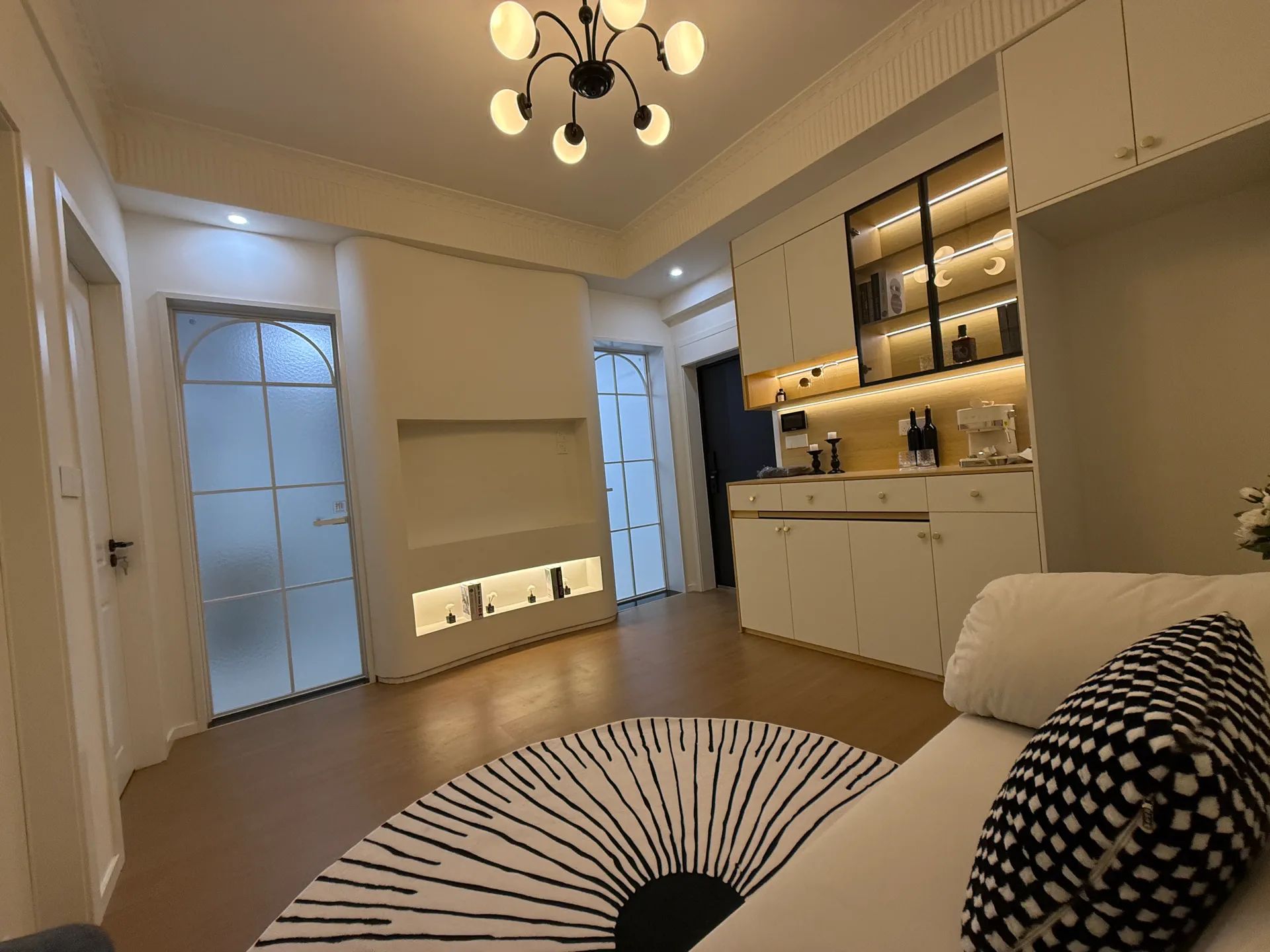 降价了，和合国际四期，电梯好楼层，法式简约风，业主包满二，