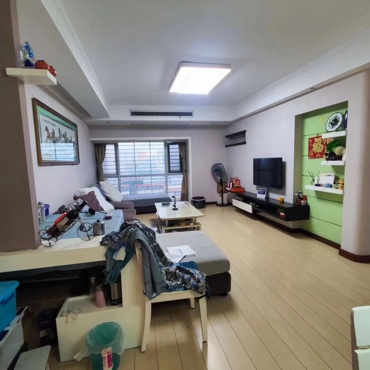 浅水湾.精装三房.证件满二.看房方便