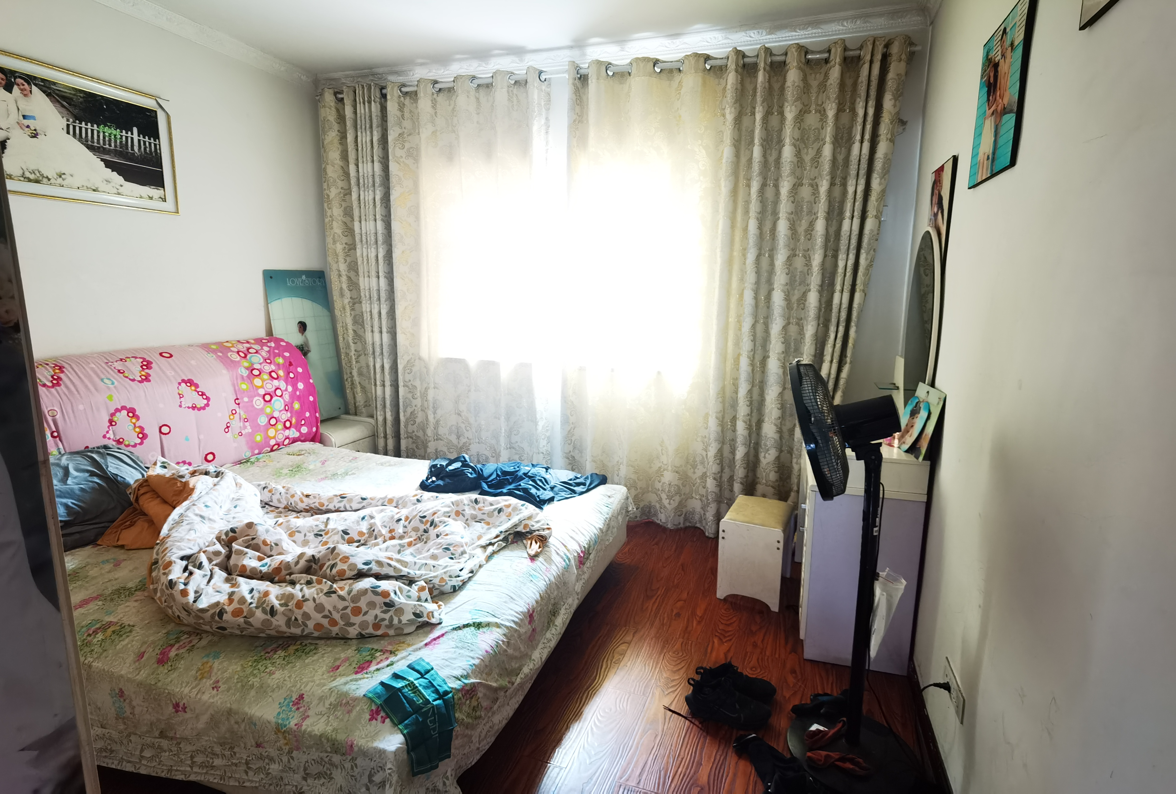 满庭春.带供暖.六千三.精装三房.看房方便.小区配套成熟