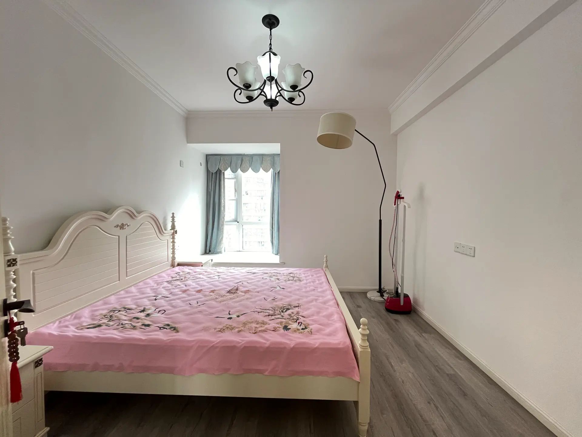 捡漏，城南，森林国际城，精装三房，边户，好楼层，证满二