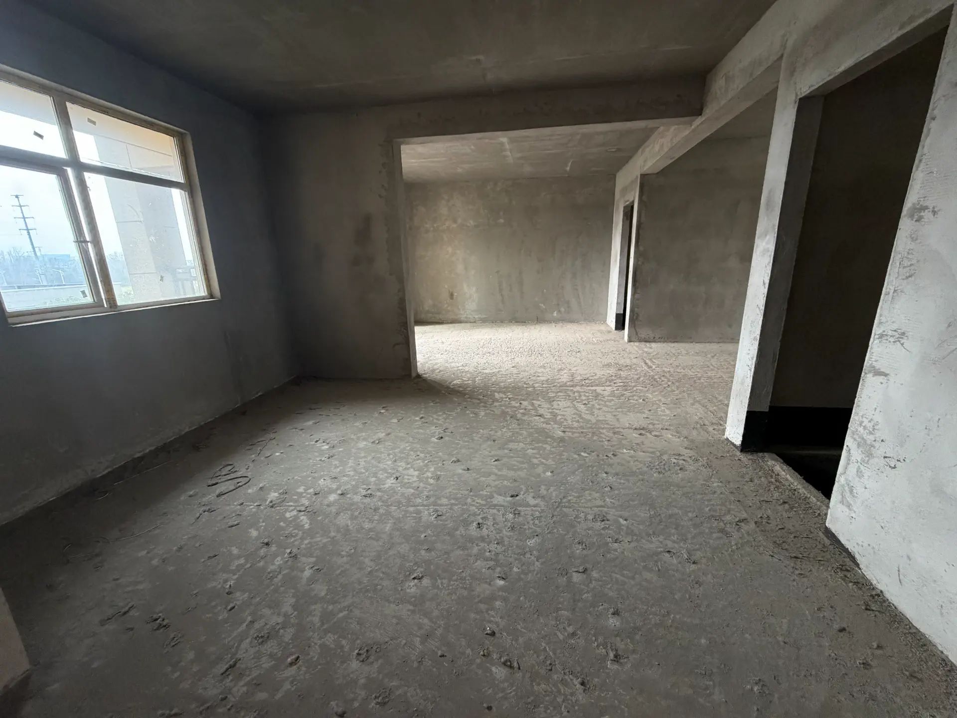 城南,沔阳清华园，电梯小高层，边户双阳台，证满二，一口价56.5