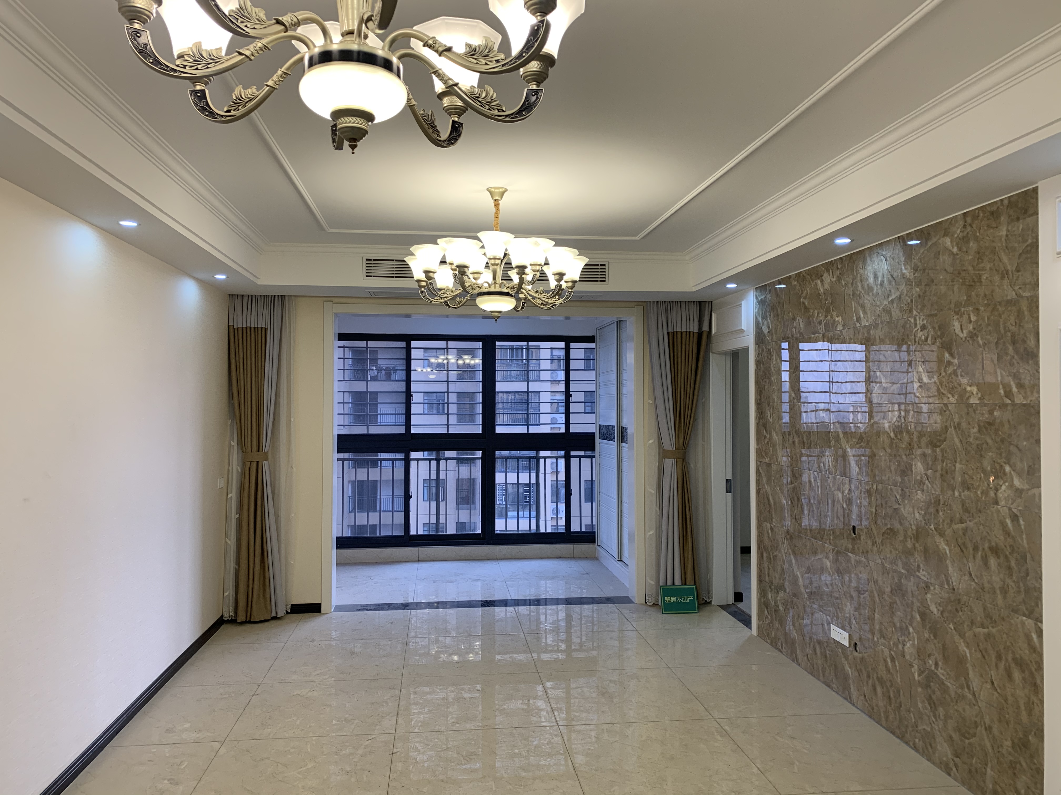 元泰清华园精装大三房南北通透看房方便