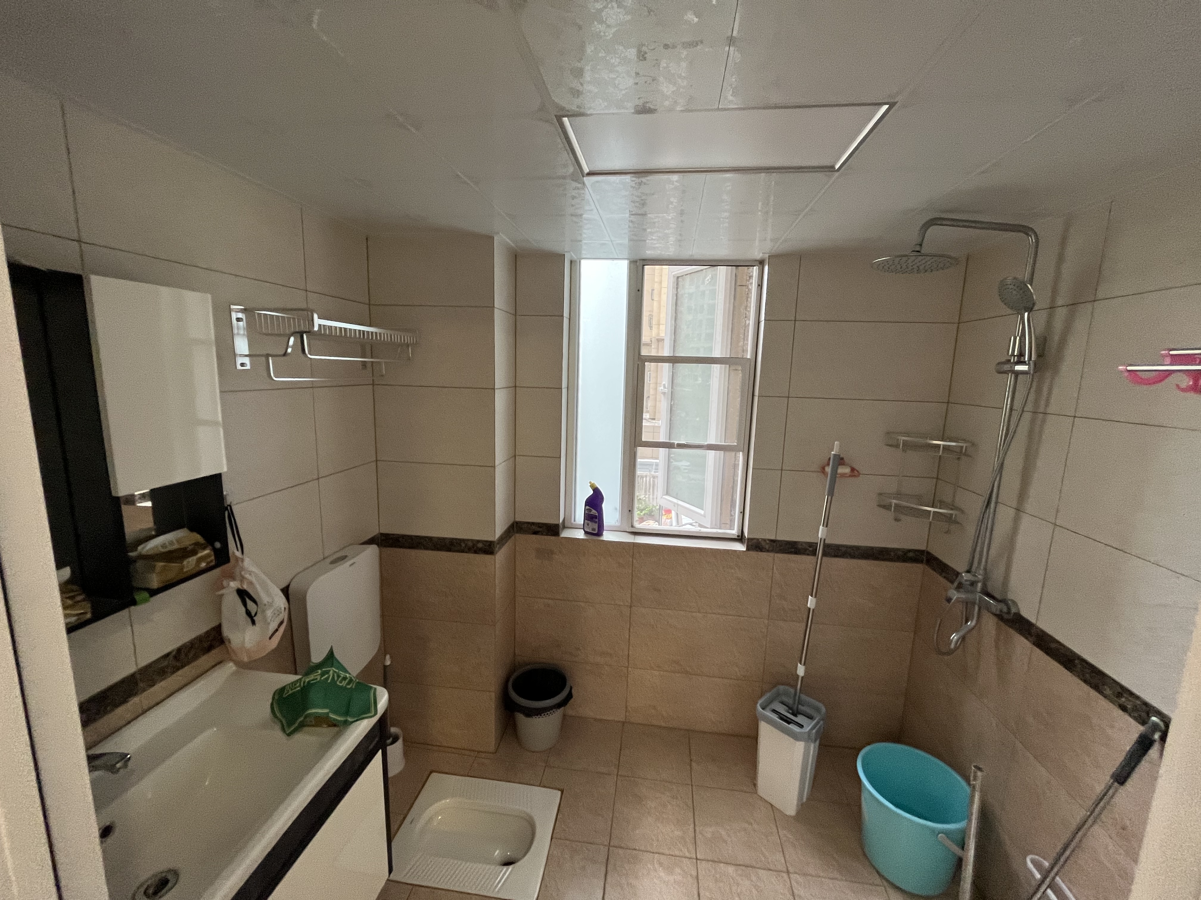 森林国际精装两房户型方正房东诚意出售