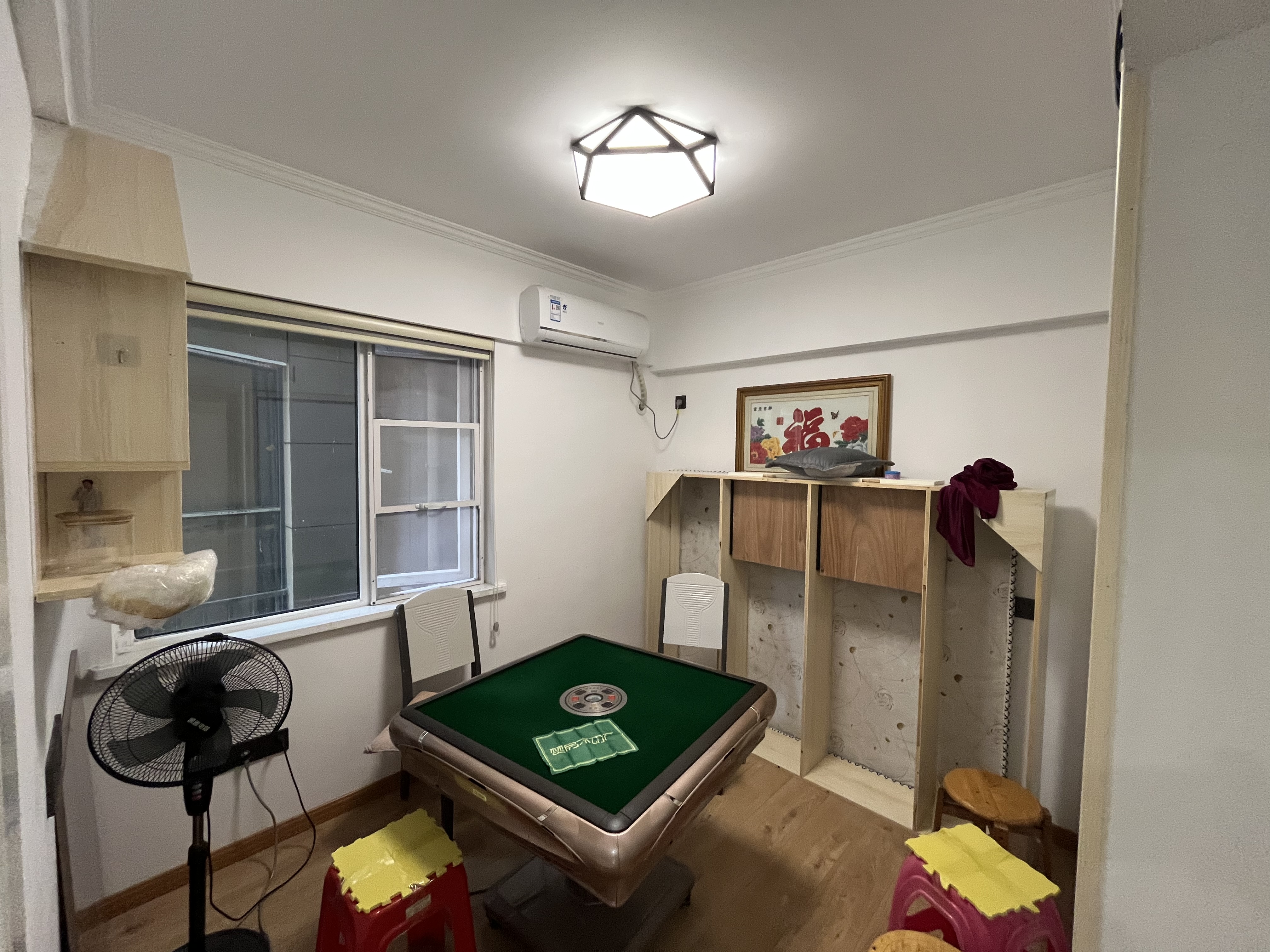 森林国际精装两房户型方正房东诚意出售