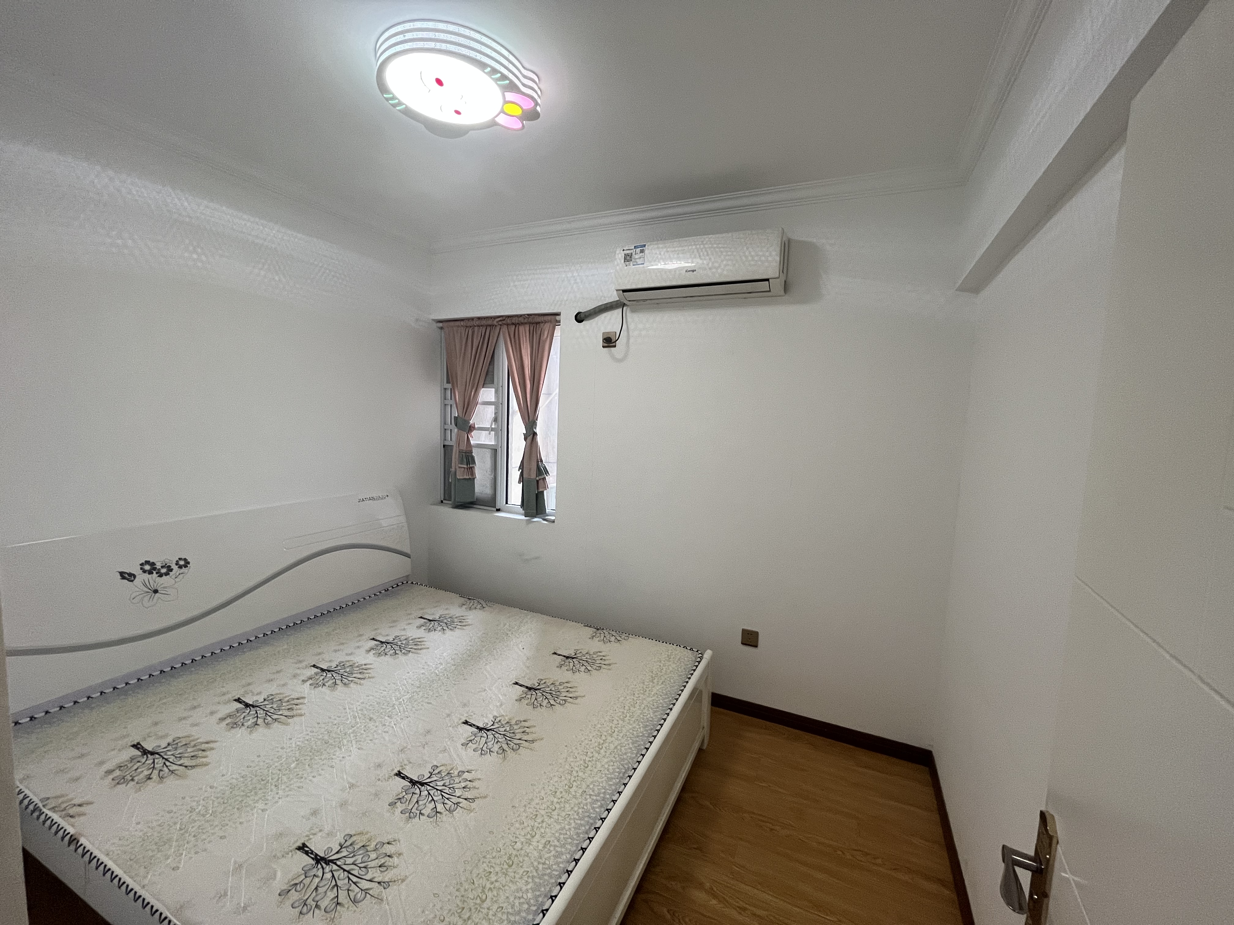 元泰未来城出租瞎好精神