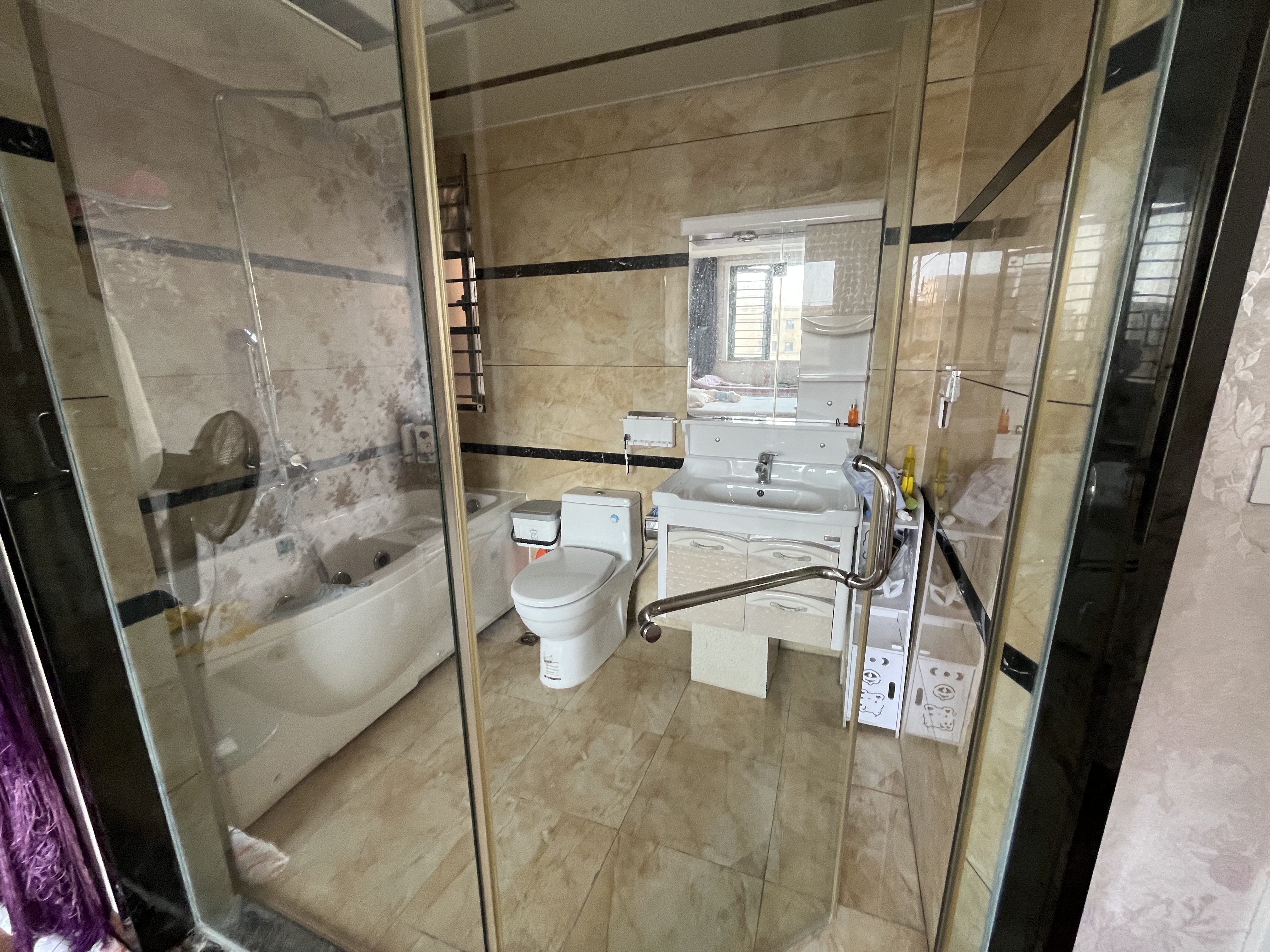 御台公馆精装三房，全屋品牌家电家具证件满2高楼视野好