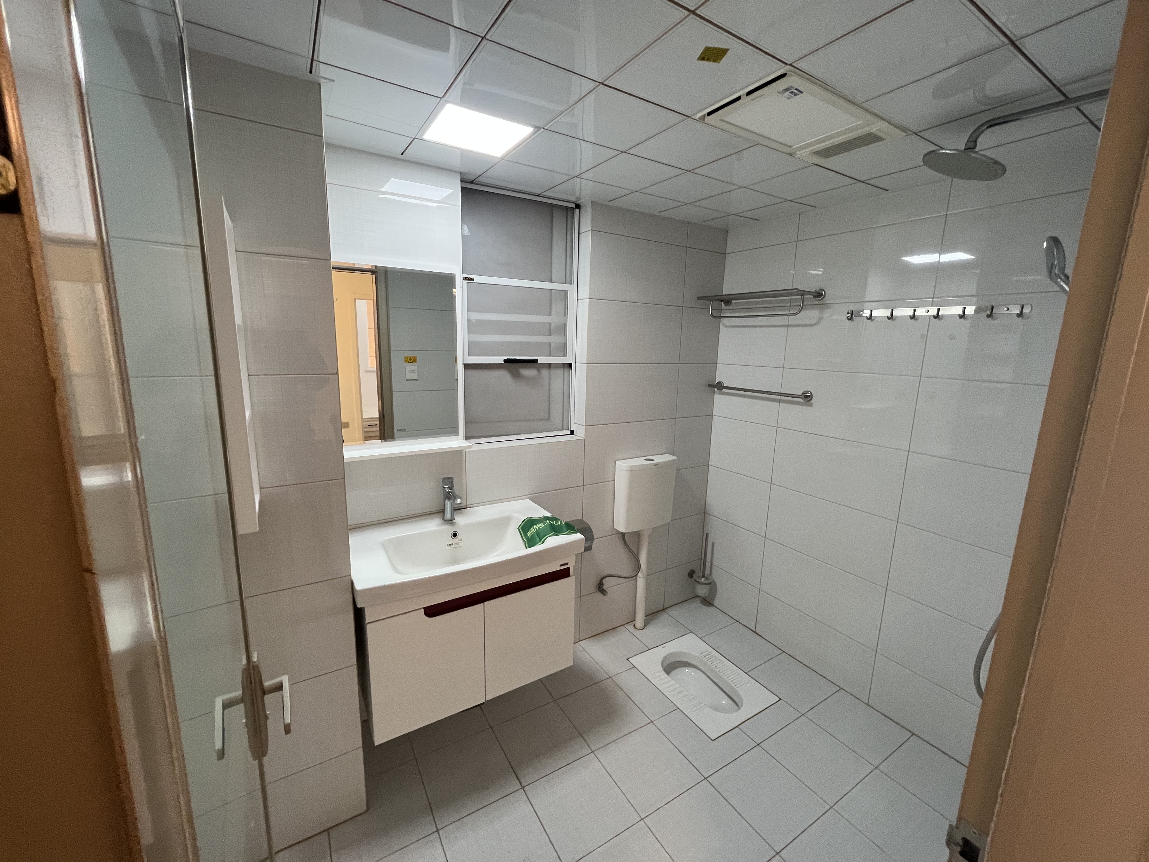 森林国际精装三房中间楼层基本为住