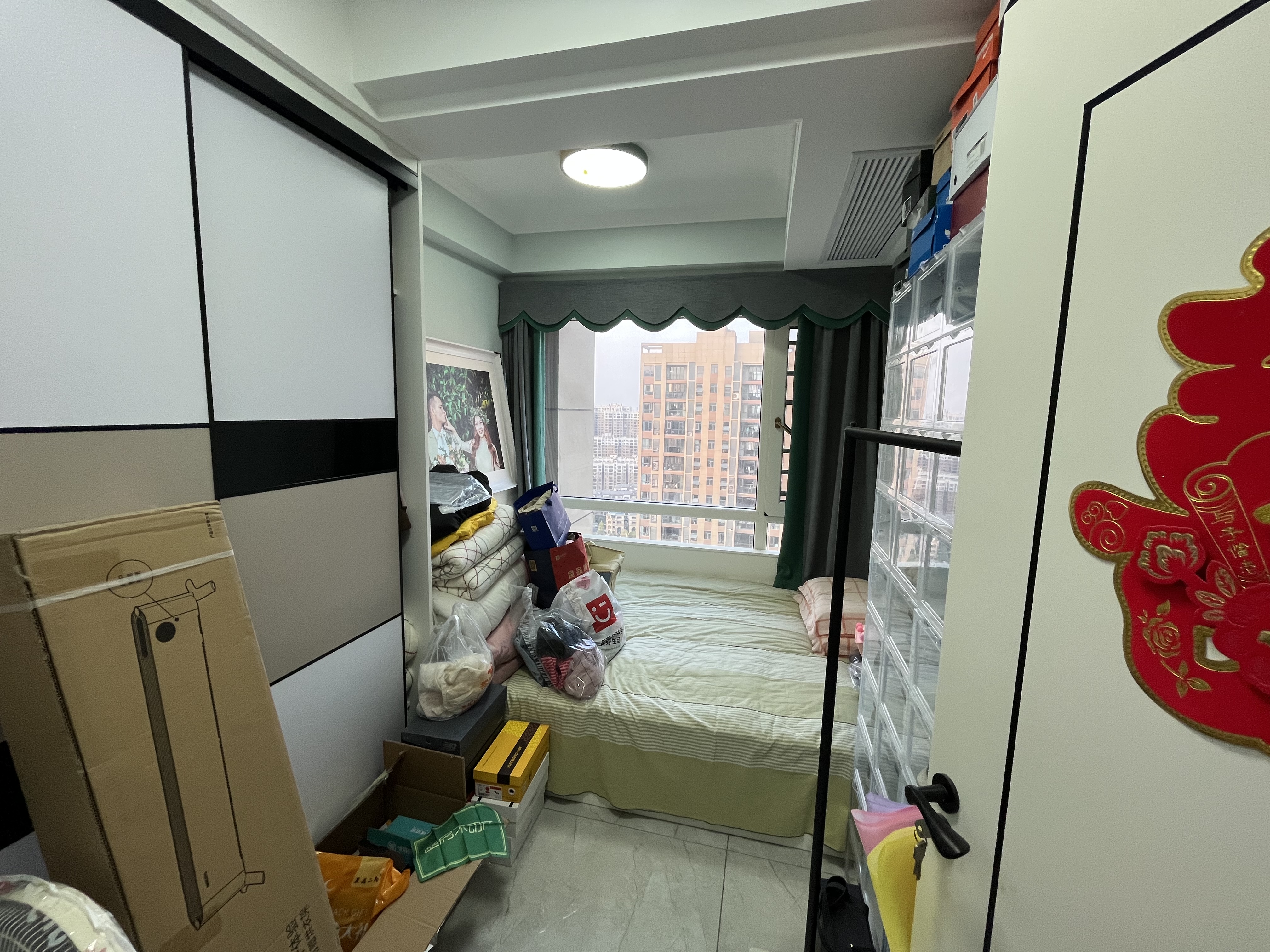 元泰未来城全新装修带车位基本没怎么住的房子南北通透湖景房