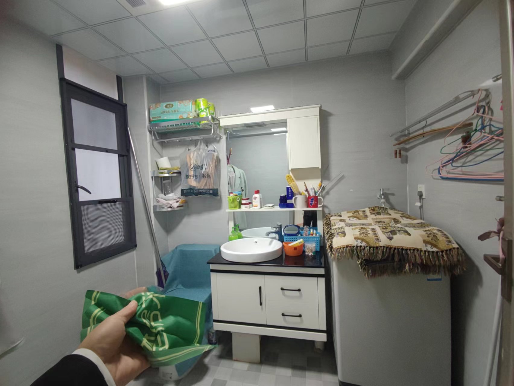 东方名苑全新装修三房步梯好楼层看房方便