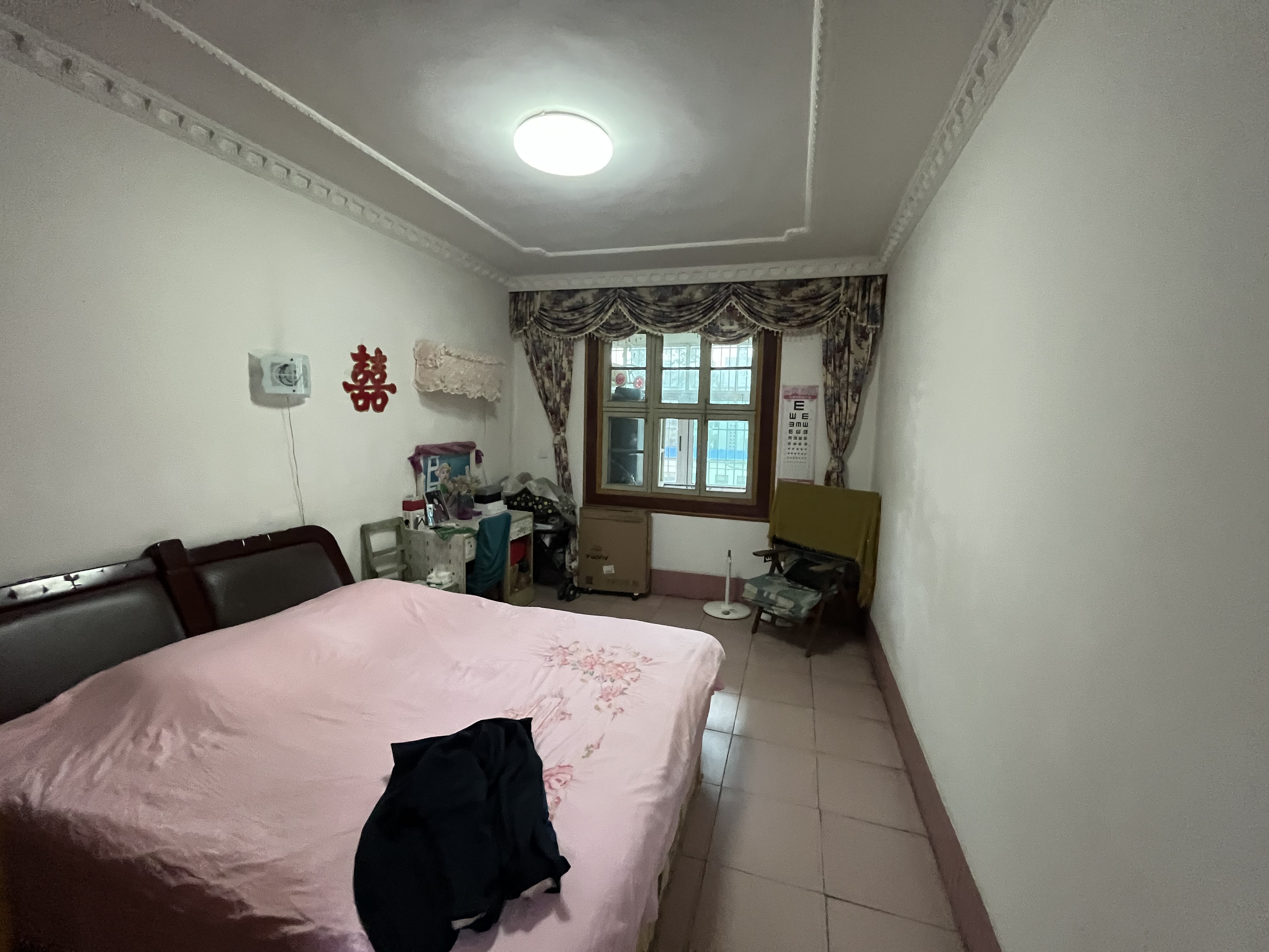 宏兴小区二水厂对面精装三房小区出行方便看房方便