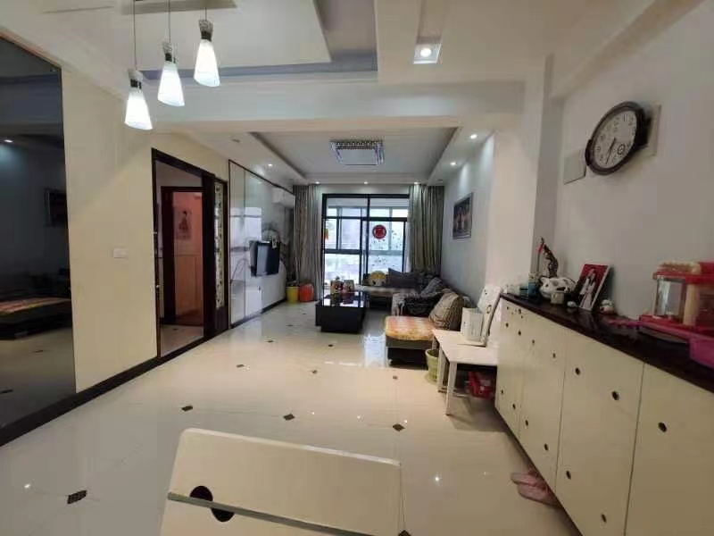 鸣宇尚城精装大两房证满二地段好电梯中间楼层