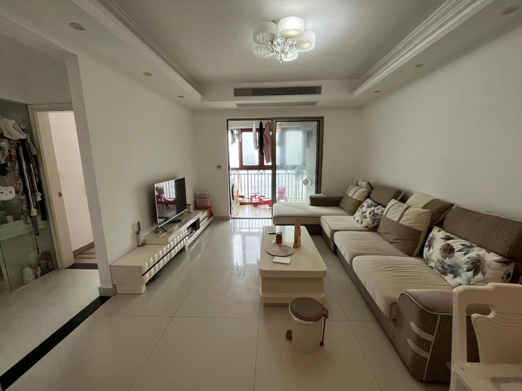 锦绣江山九十九平精装小三房中高层拎包住满二