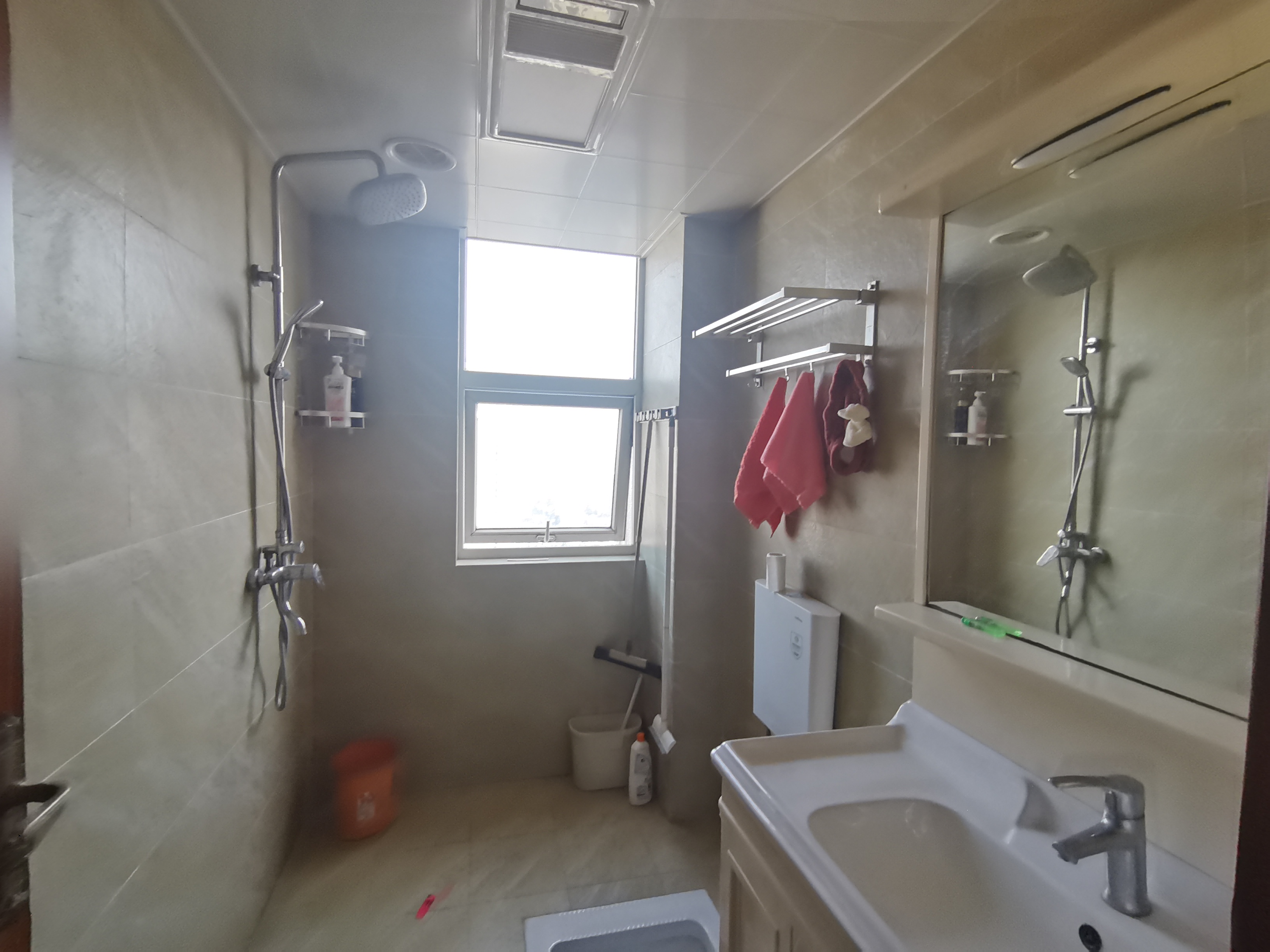 元泰未来城精装三房新的狠南北通透看房方便