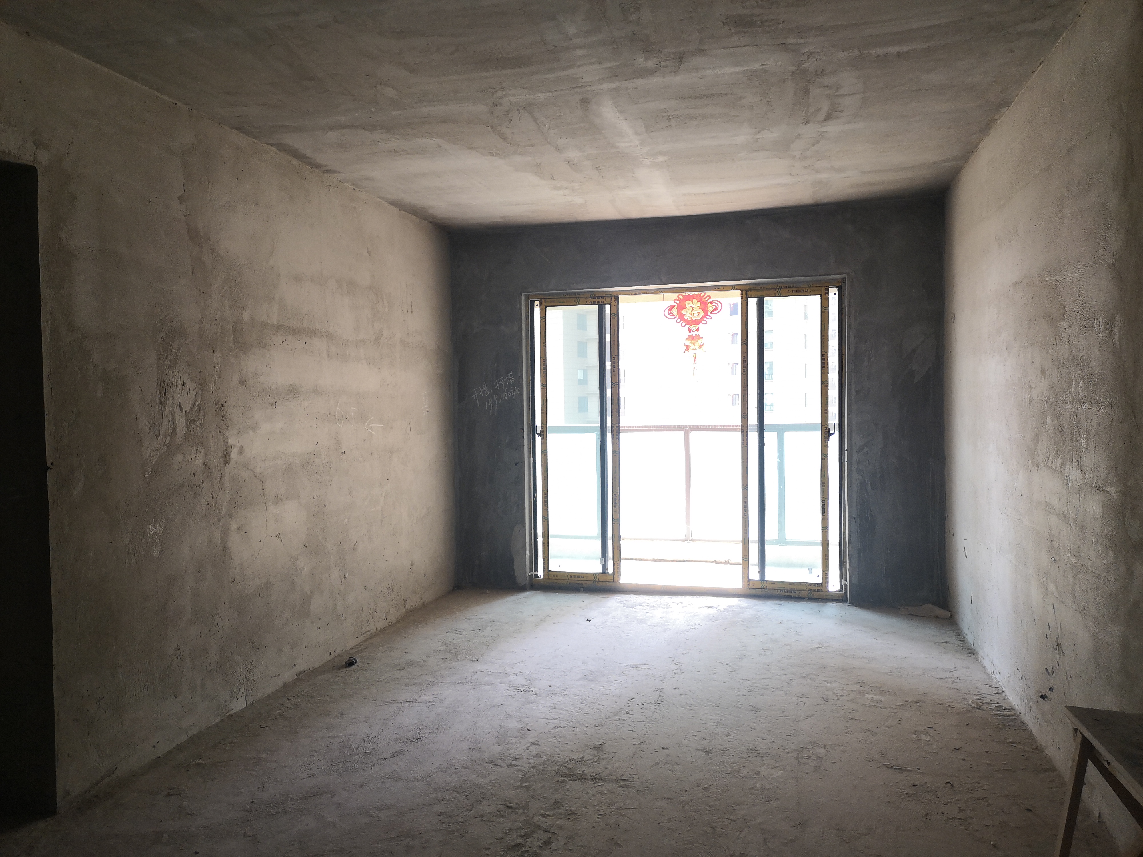 御湖世家 大三房 采光好 三开间朝南 满二