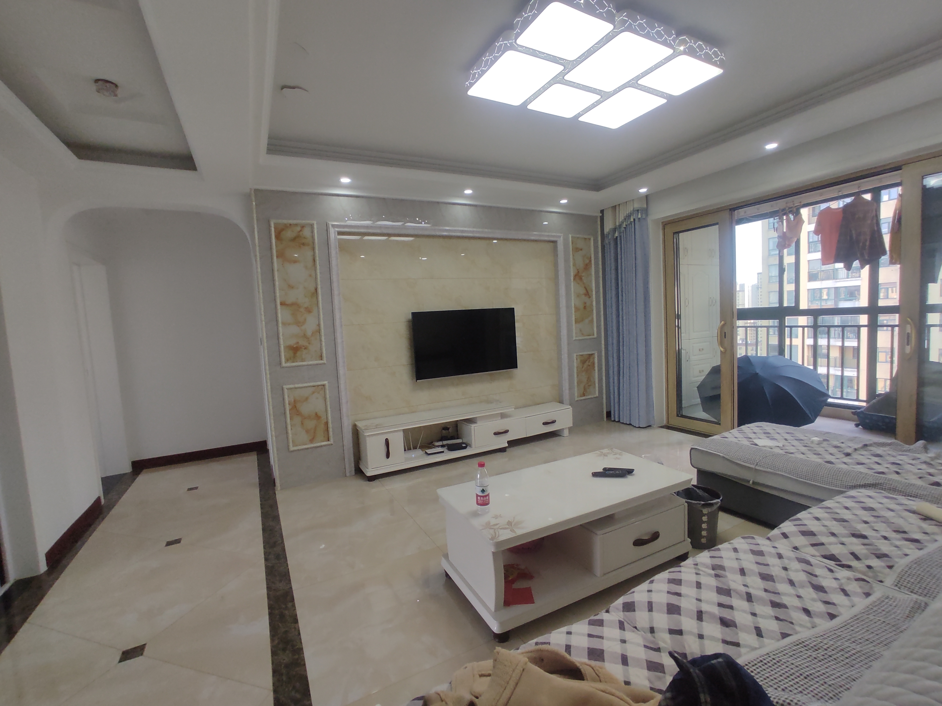 新城一号.精装三房.南北通透.证件在手.看房方便