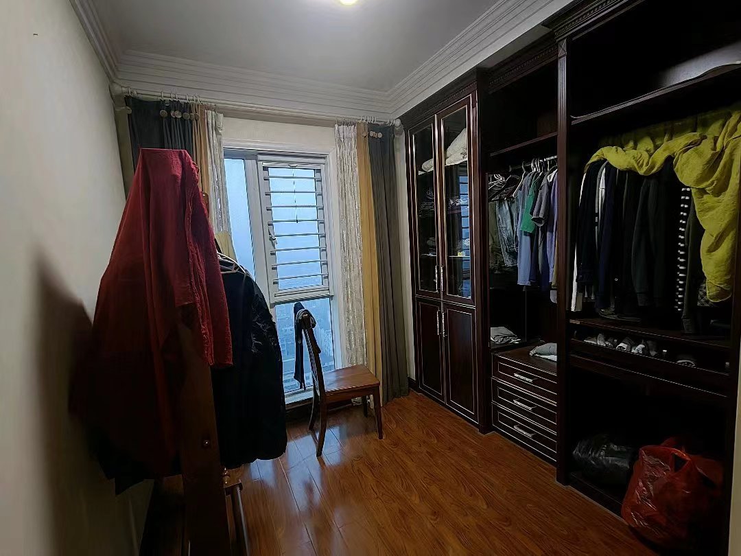 福星城精装三房.中间楼层.业主诚心卖