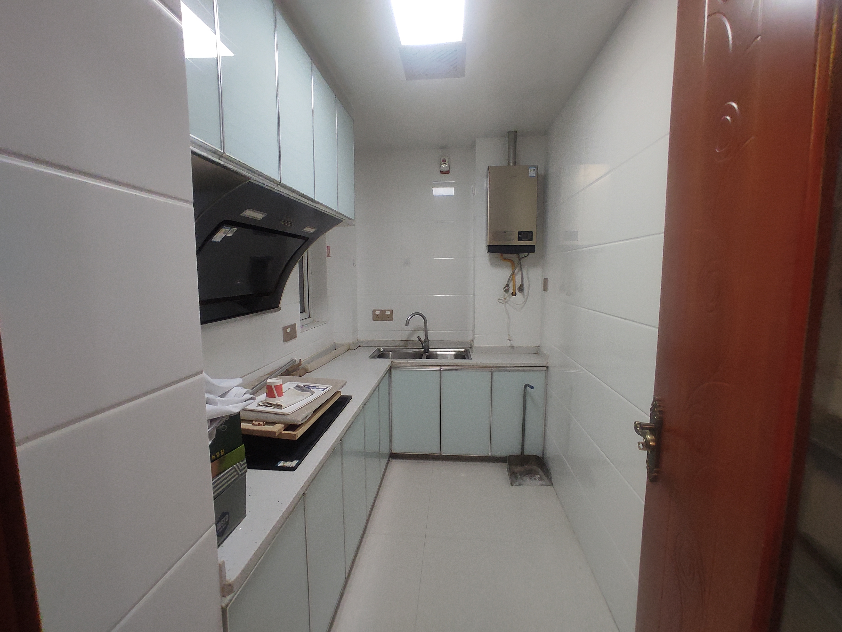 和合国际.精装大两房.证件在手满二.投滋自住瞎好好