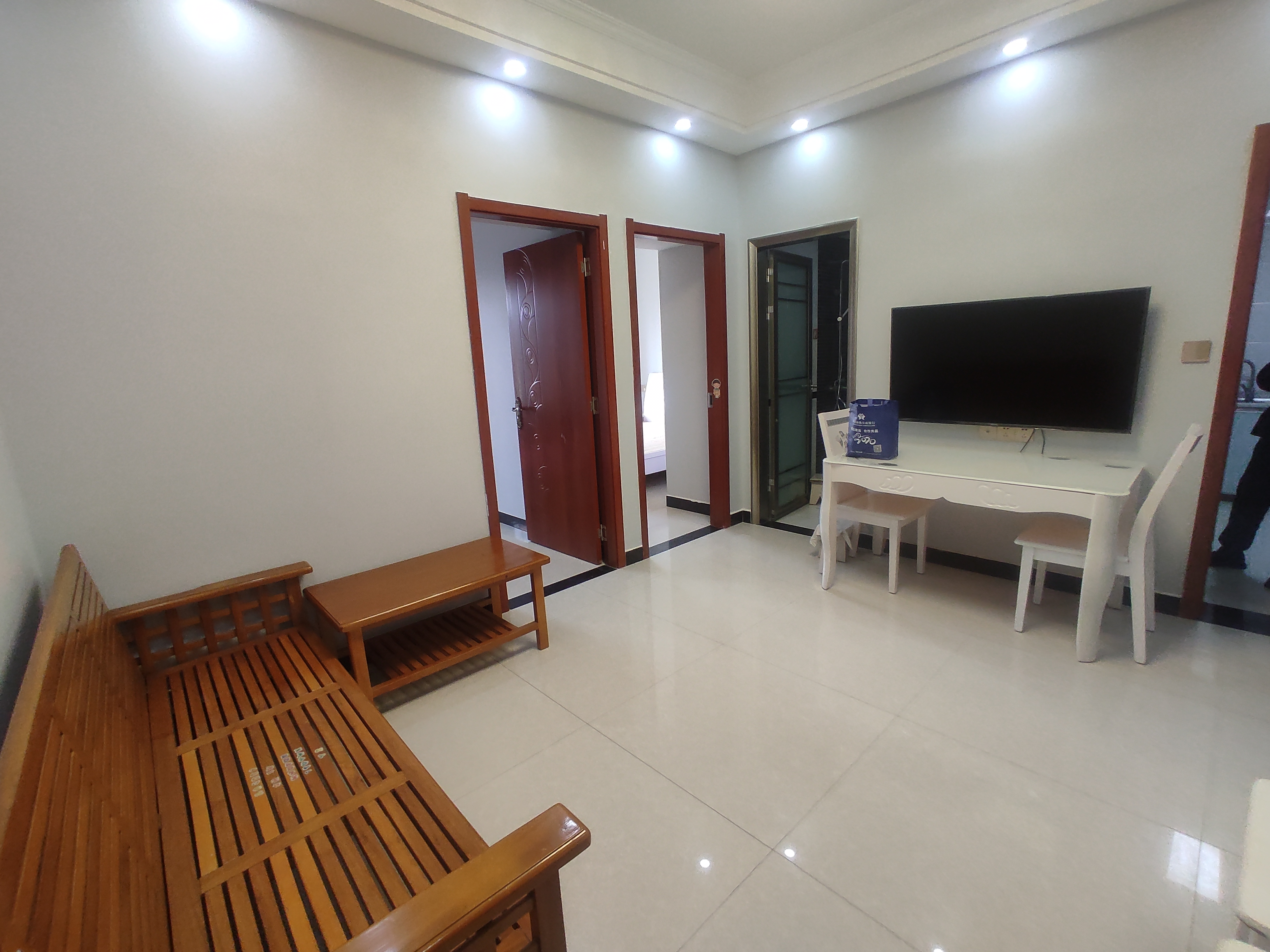 和合国际.精装大两房.证件在手满二.投滋自住瞎好好