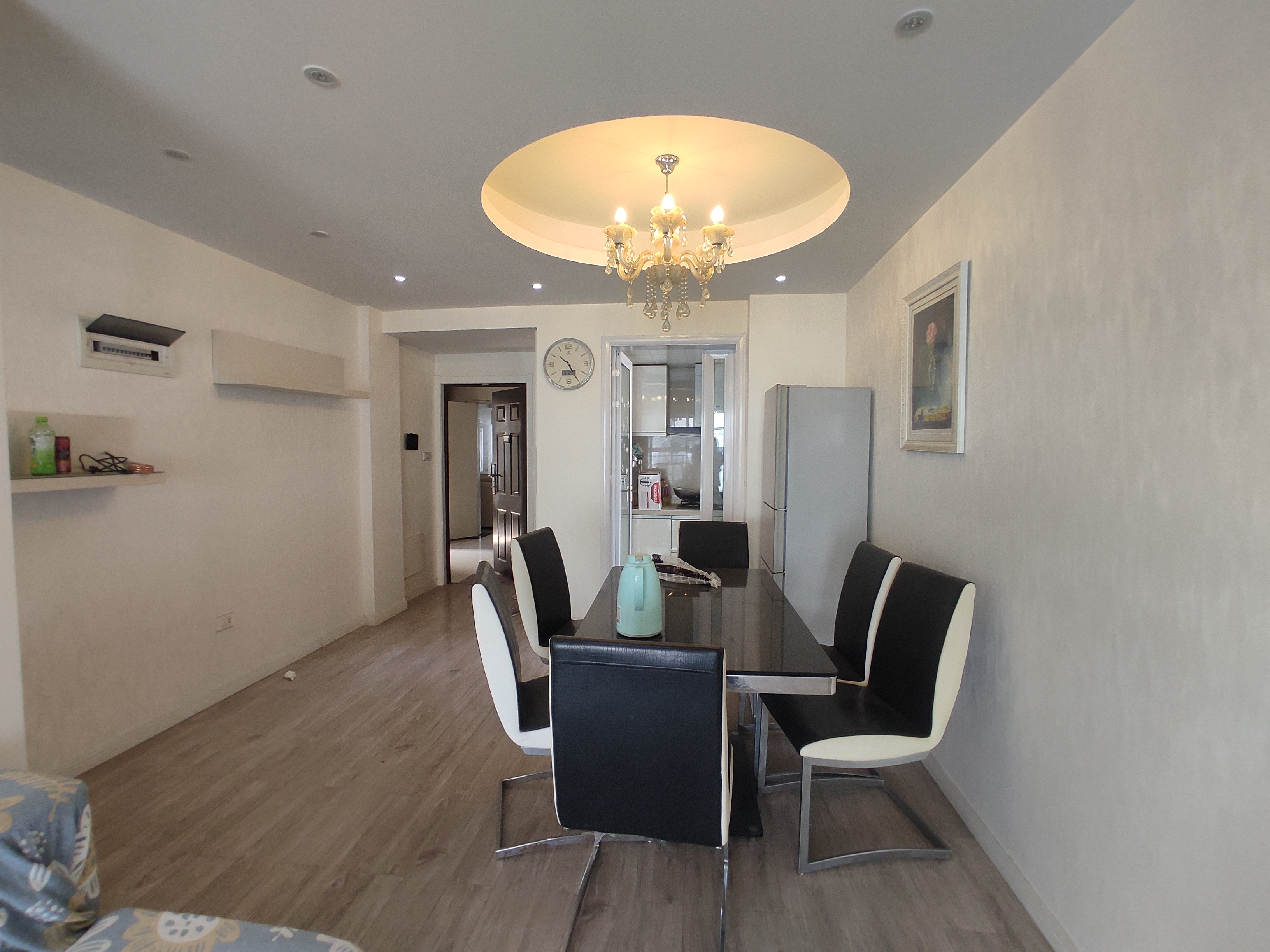 福星城.精装三房.中间楼层.证件满二.看房方便