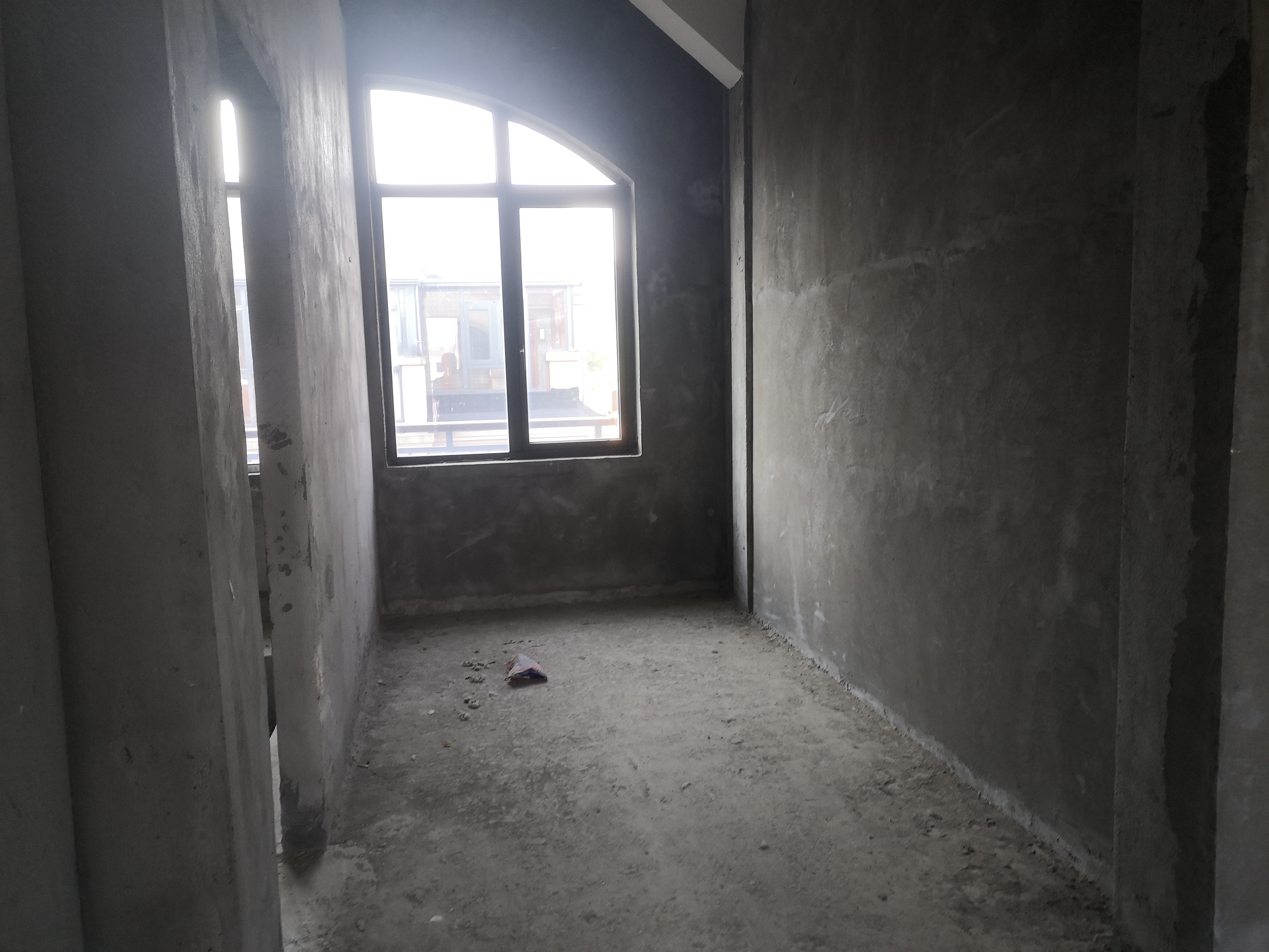 绿地尚城351平大别墅毛坯这可是卖一套就少一套的东西了也不贵