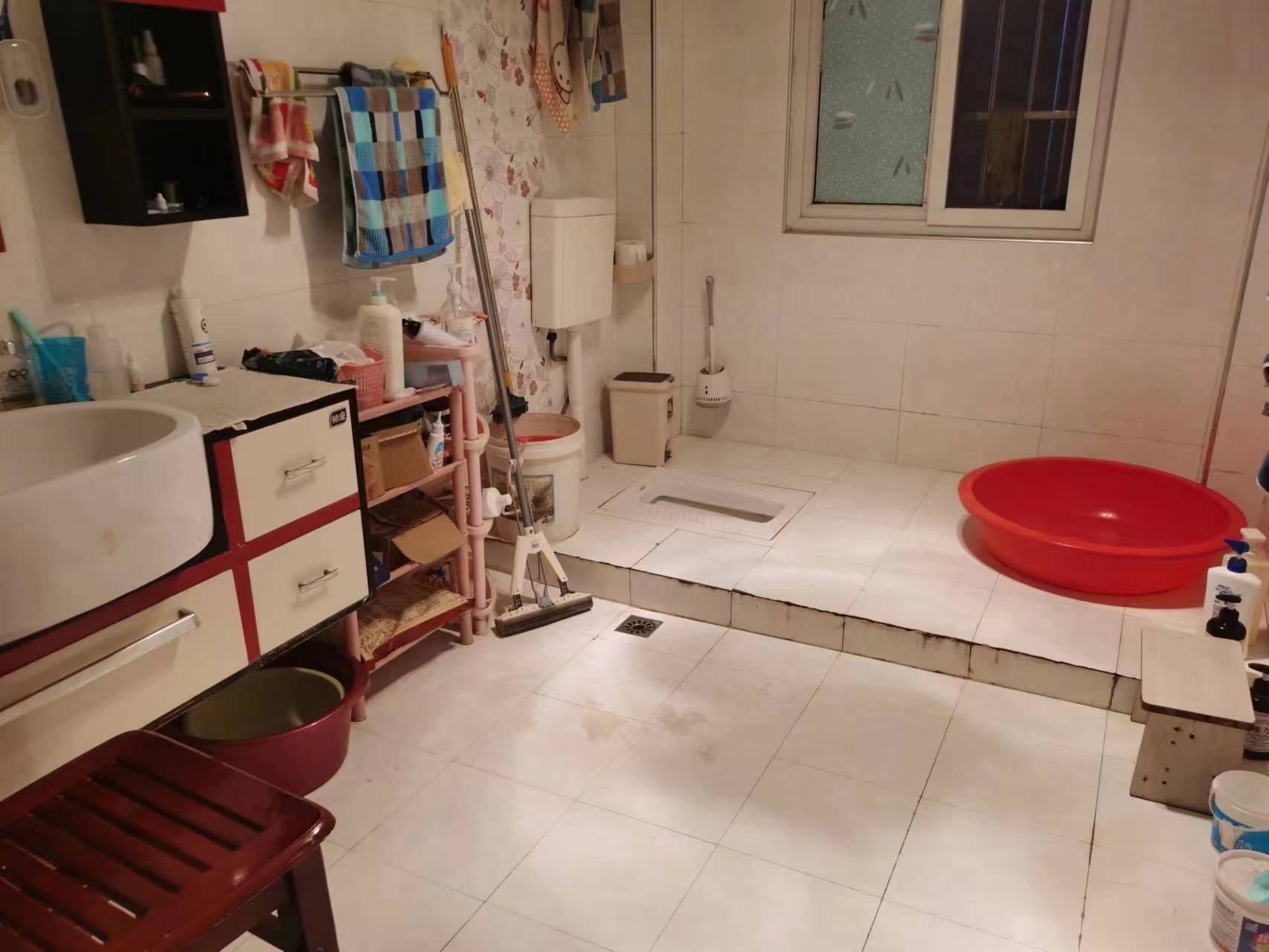 交通路金园凤凰小区精装三房楼层好