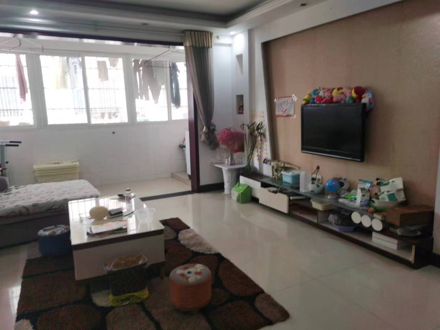 交通路金园凤凰小区精装三房楼层好