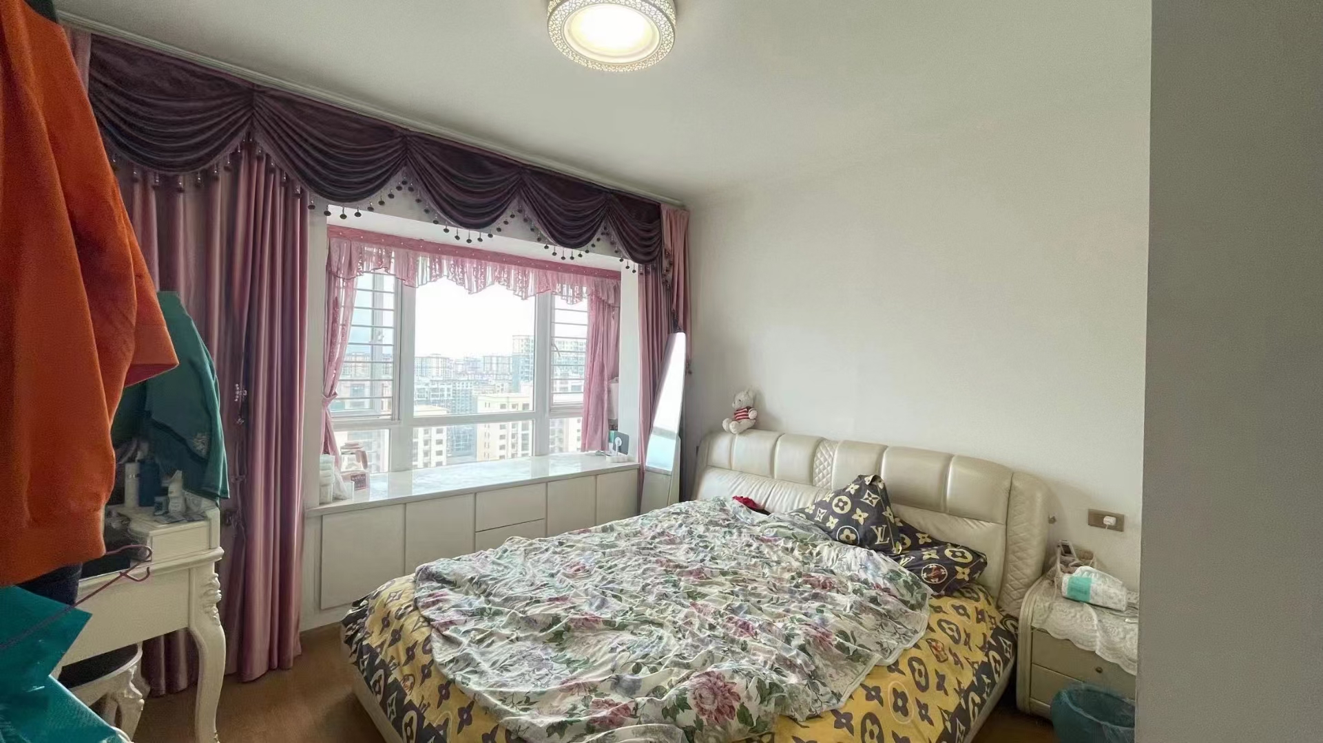 福星城.精装三房.证件满二.看房方便