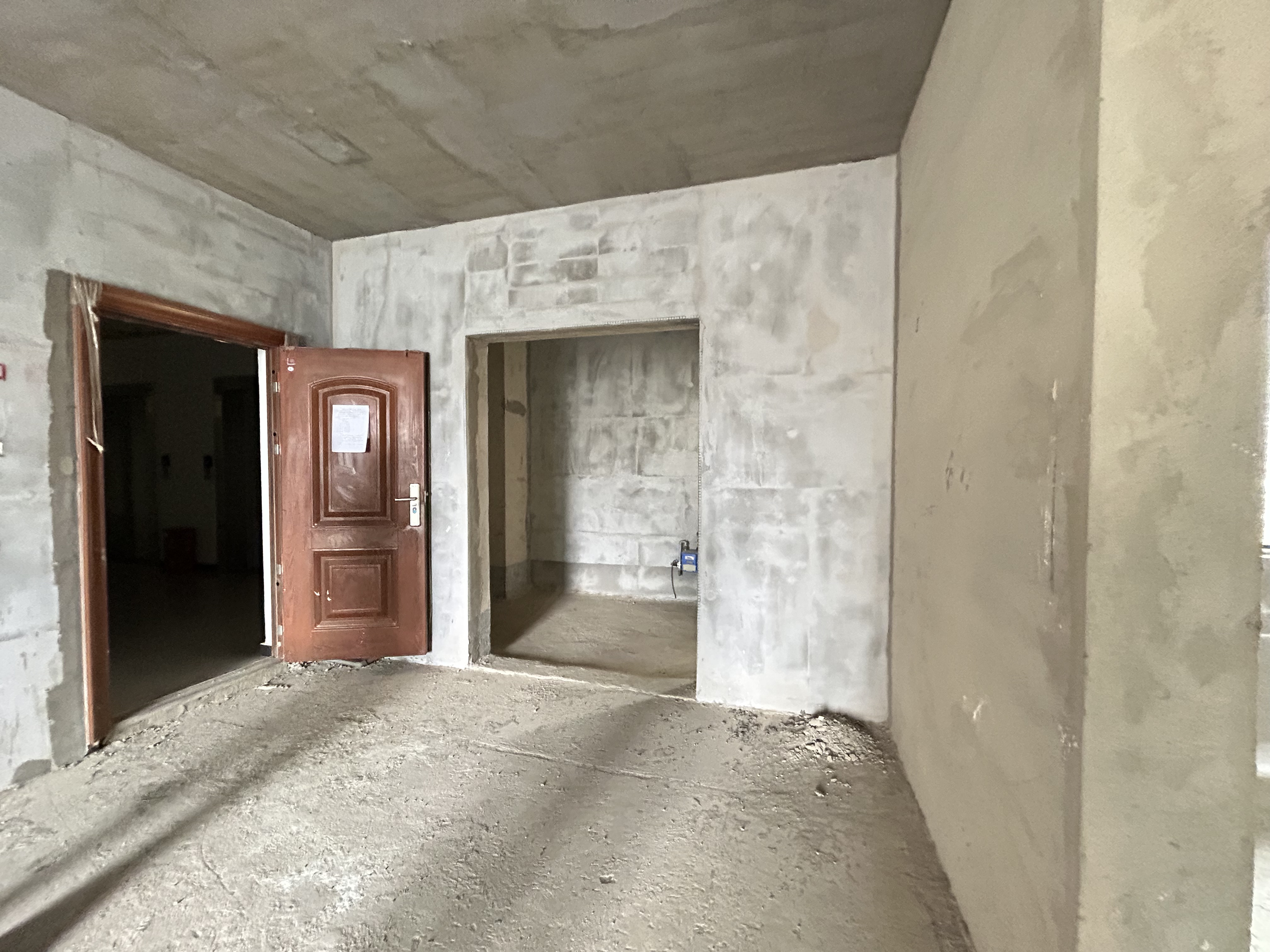 环球毛坯满二中高楼层看房方便