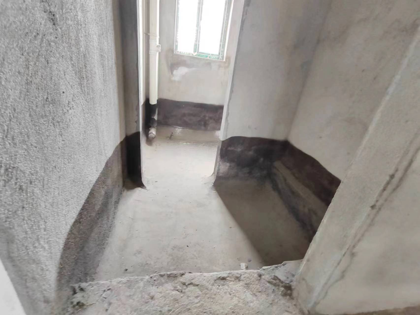 和合国际.毛坯大三房.學曲房.证件满二.看房方便