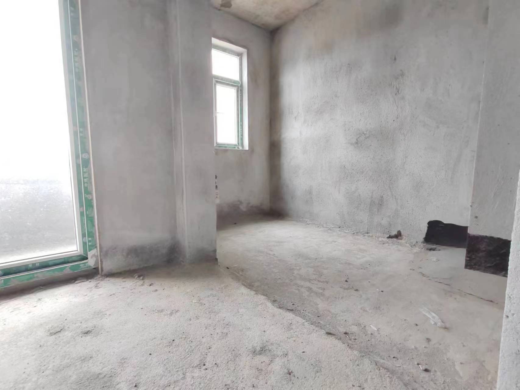 和合国际.毛坯大三房.學曲房.证件满二.看房方便