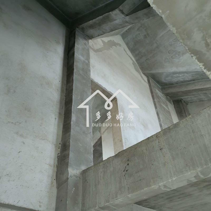 香岸华府复式楼性价比高