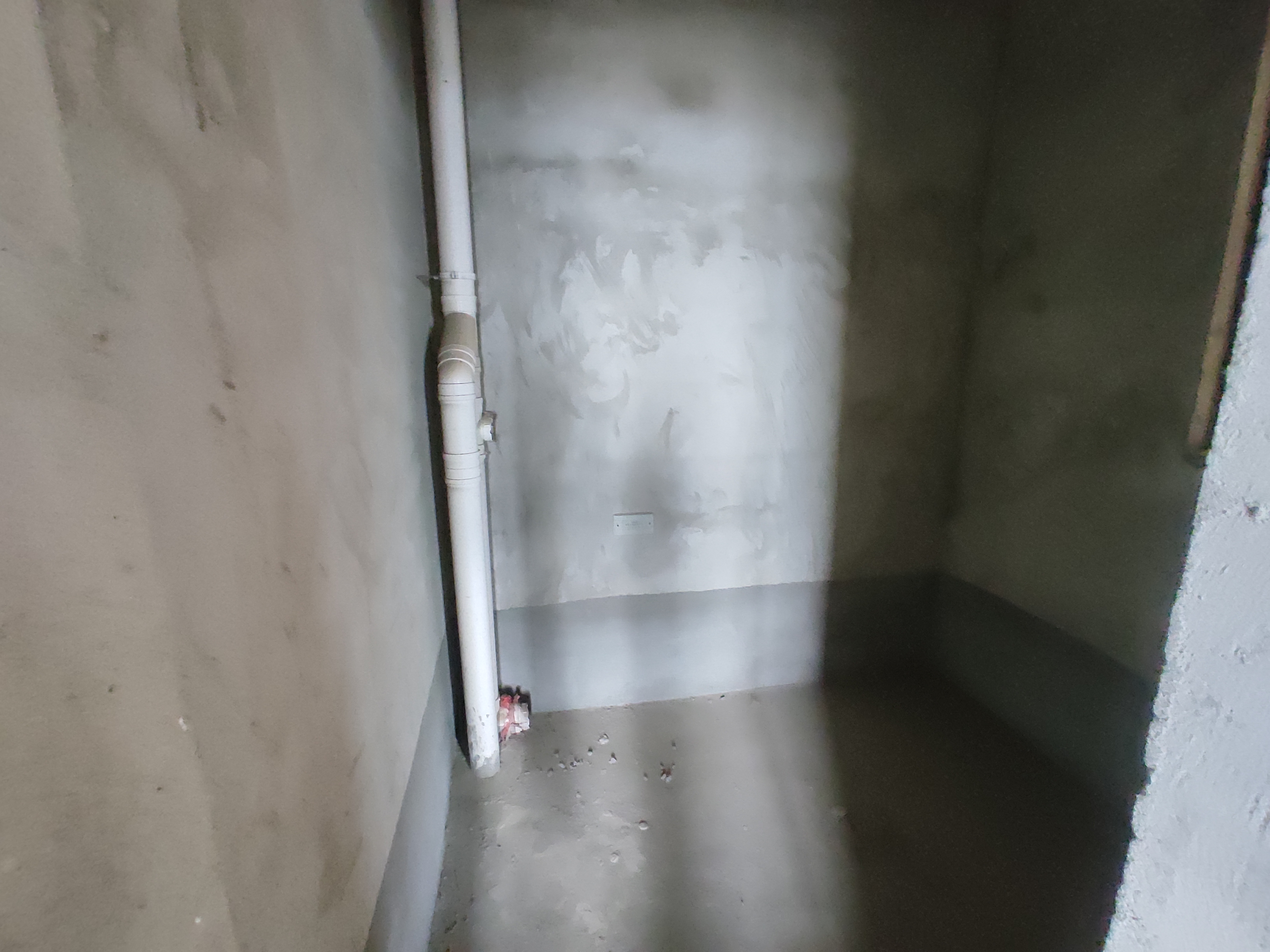 荣怀及地世家.毛坯大两房.看房方便