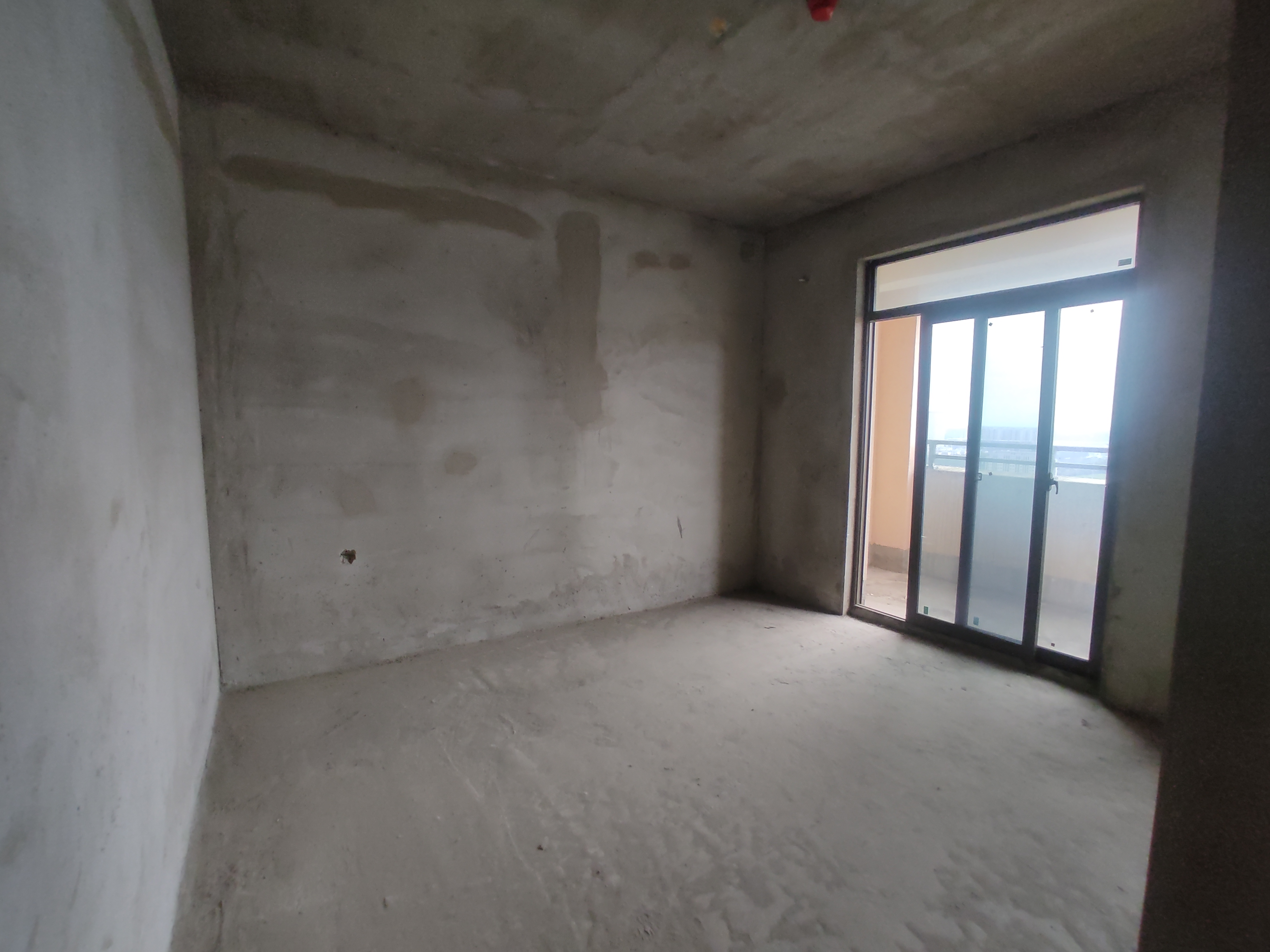 荣怀及地世家.毛坯大两房.看房方便