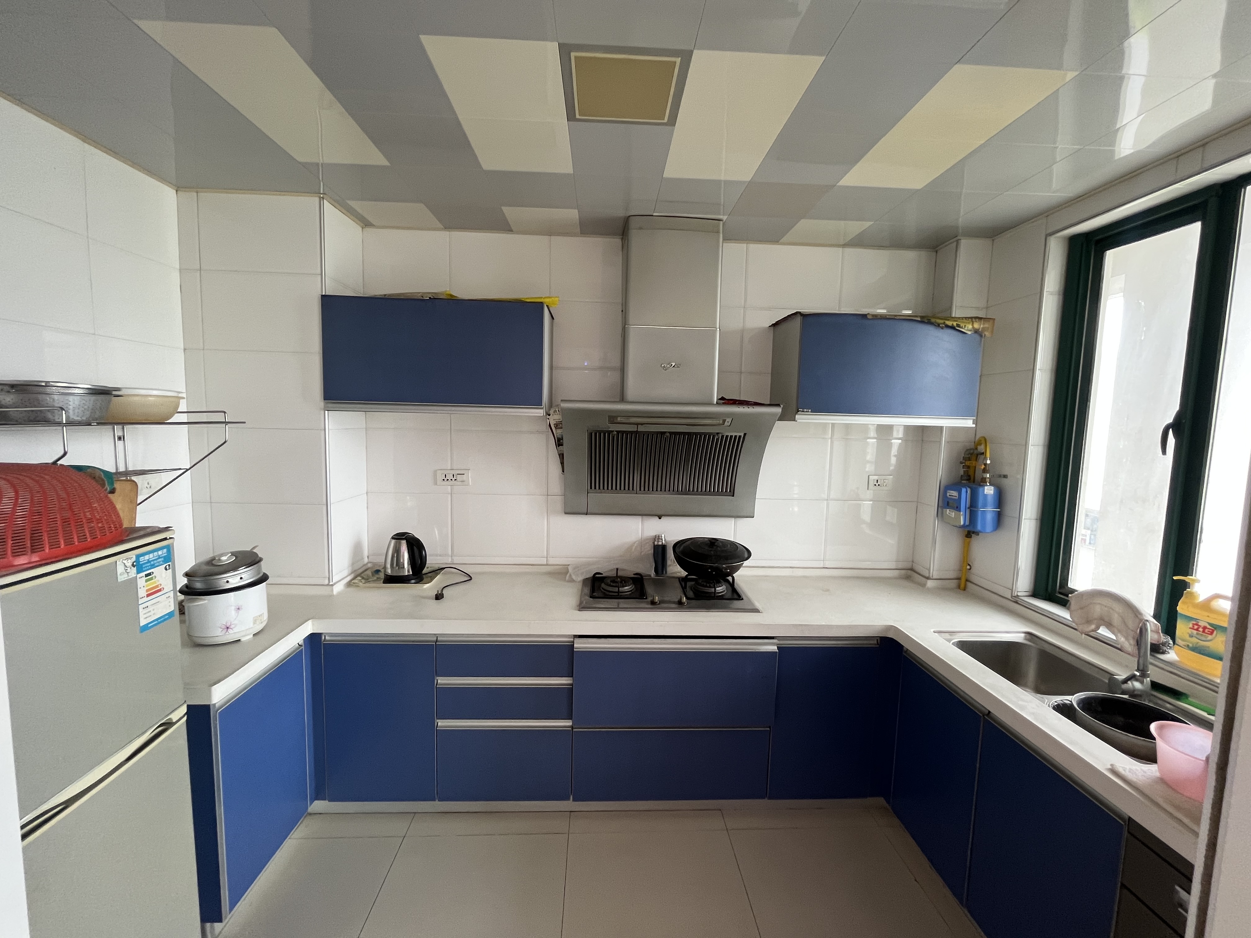 德政园香香榭里步梯复式楼买一送一.精装成色新.看房方便