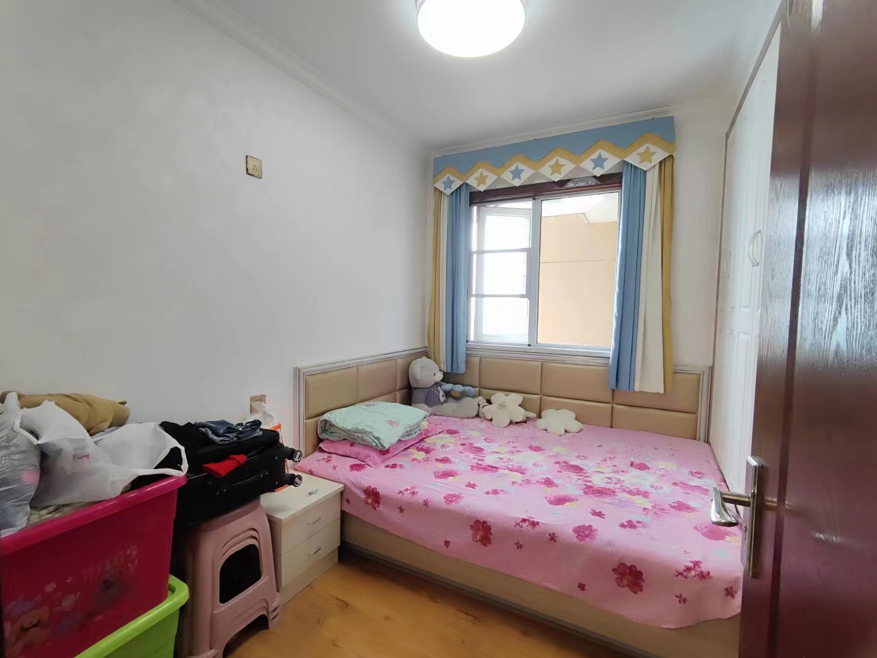 满庭春精装小三房拎包即住满二