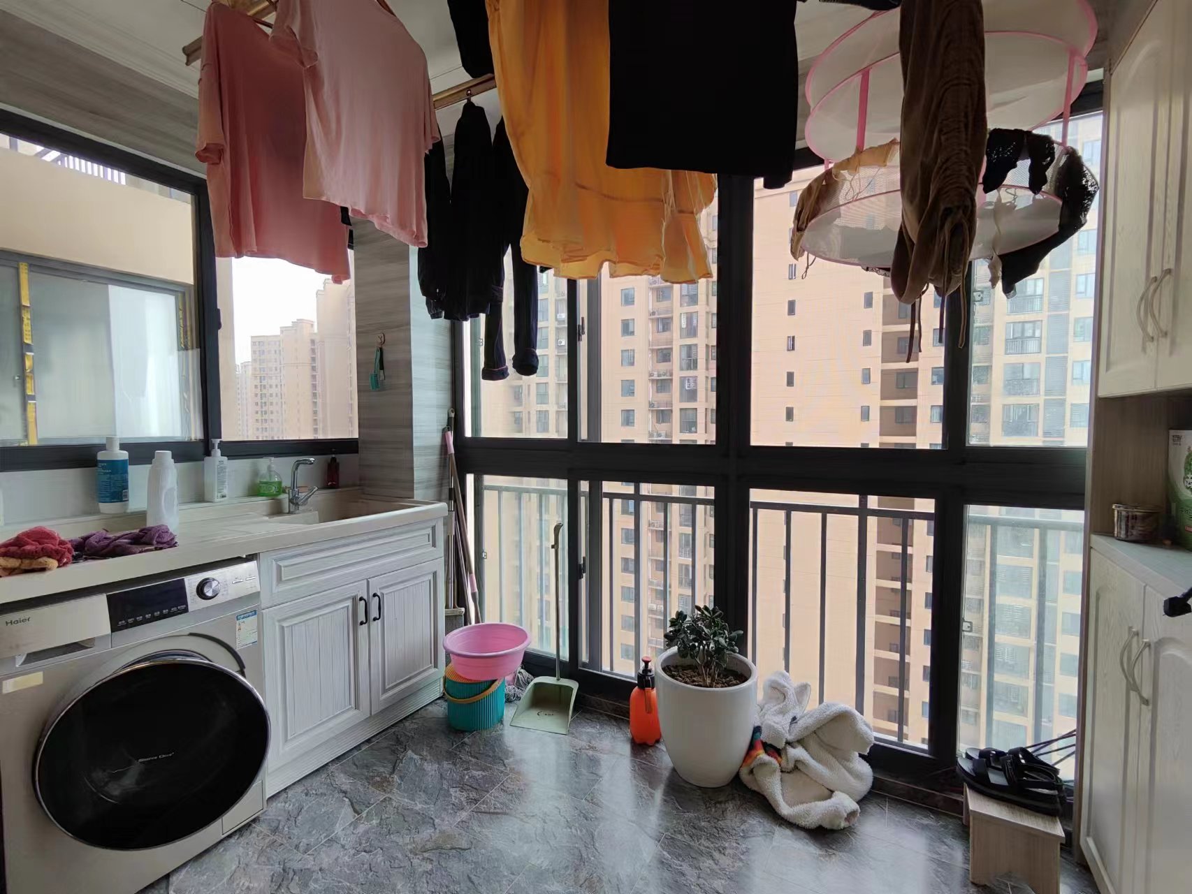 满庭春精装小三房拎包即住满二