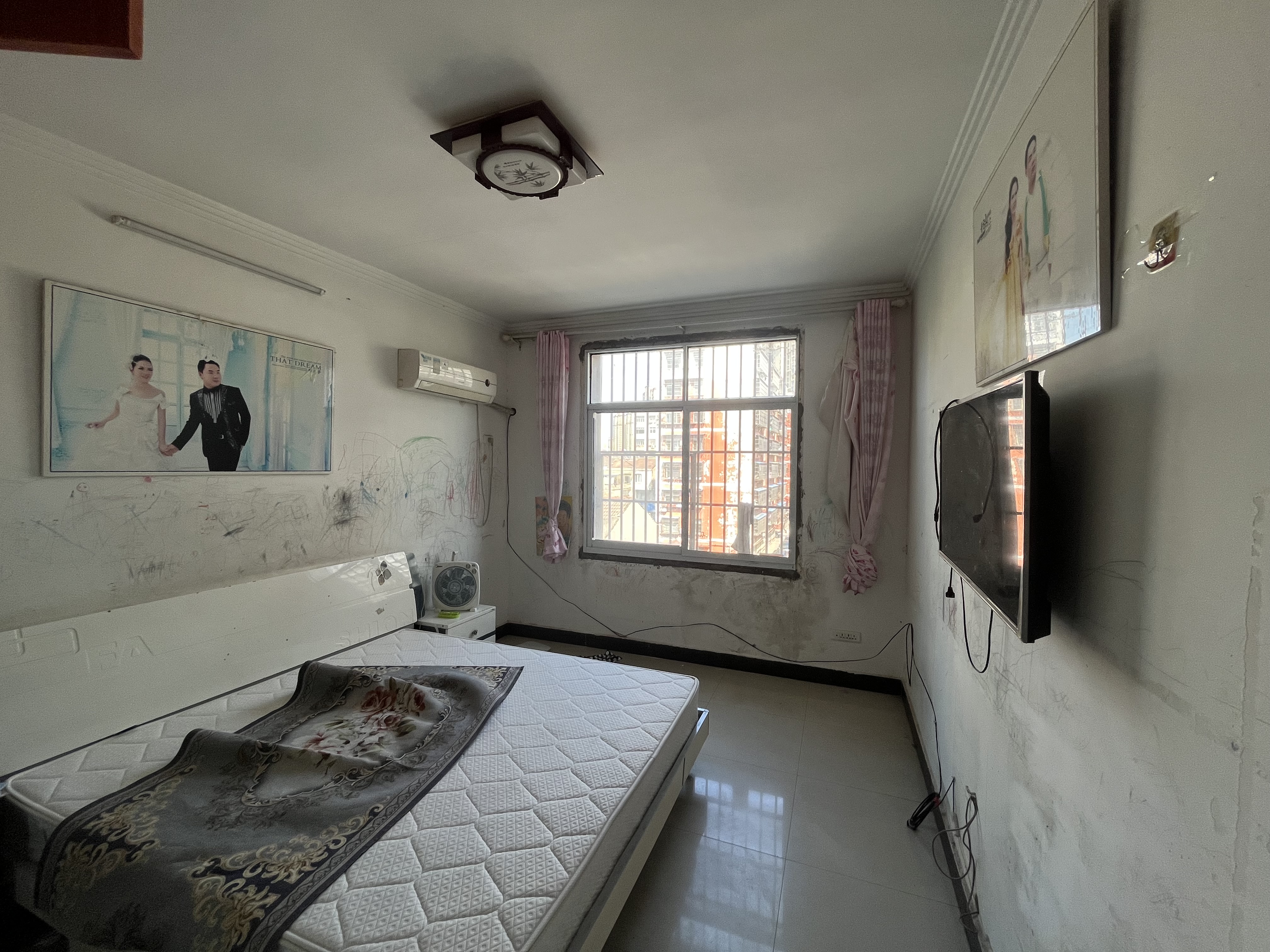 怡景花园沃尔玛旁精装两房步梯好楼层看房方便