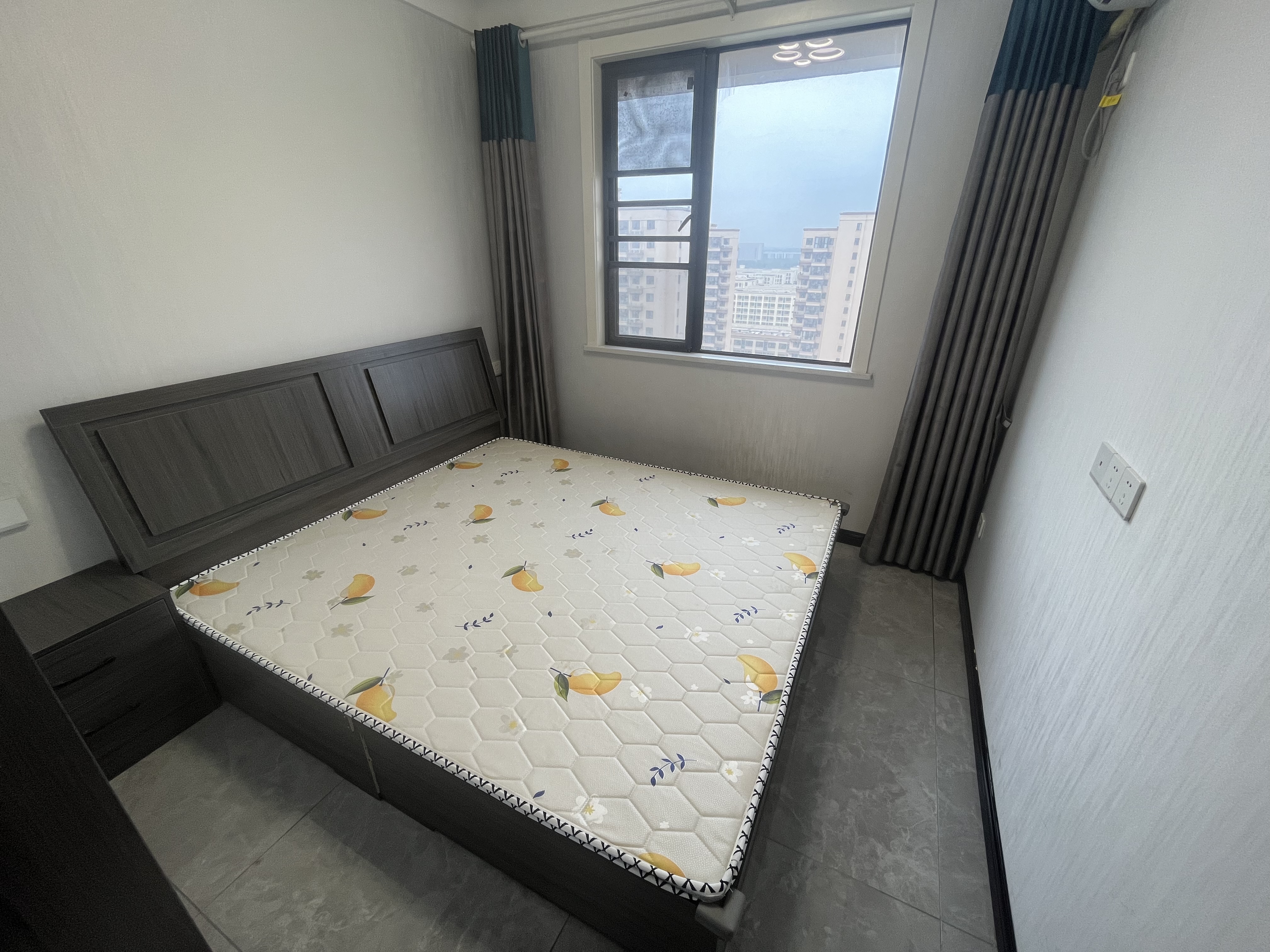 荣怀精装两房可租可卖看房您挑时间就行