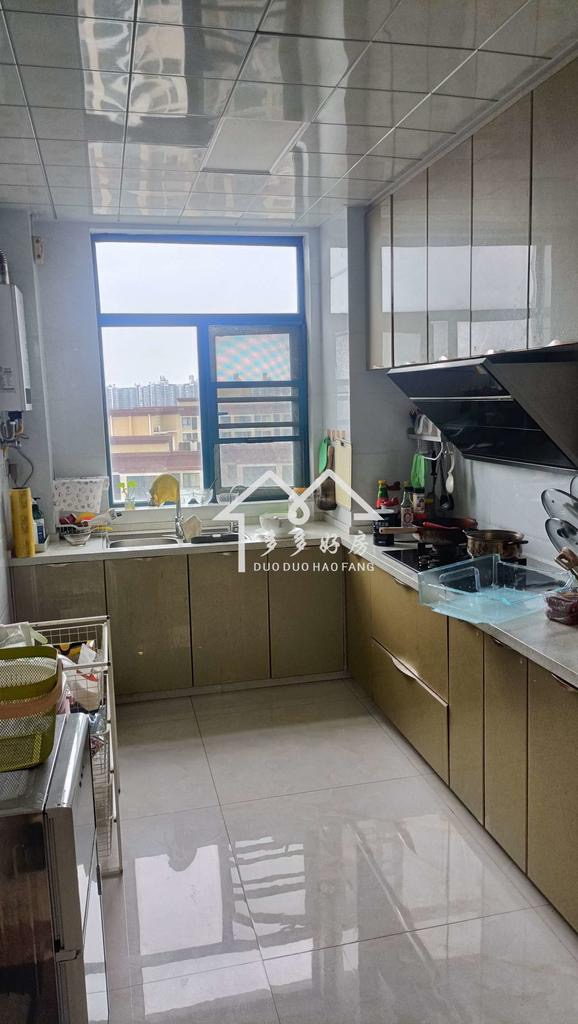 新城一号大平层