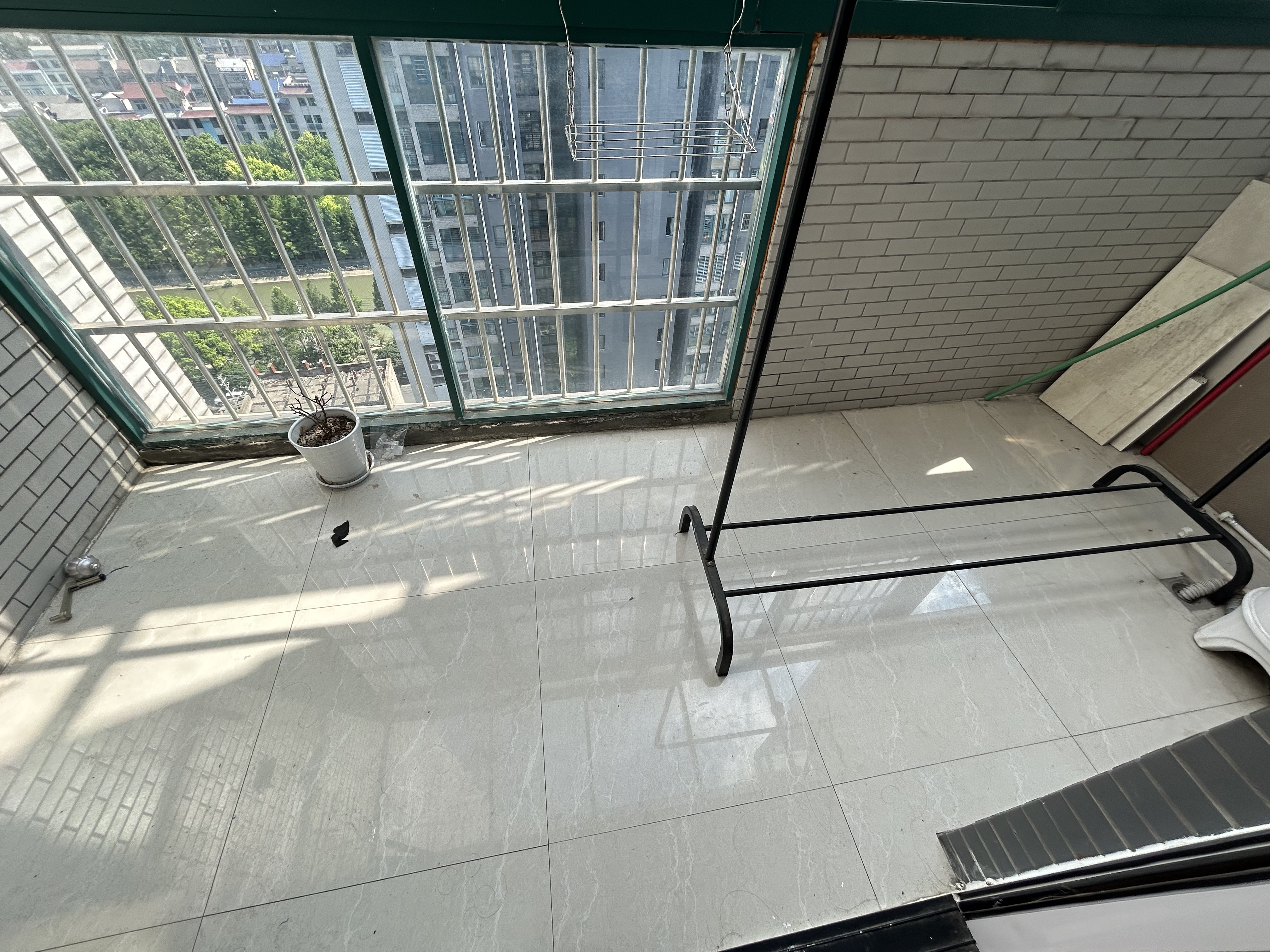 浅水湾中央公园带装修大三房龙华山小雪旁