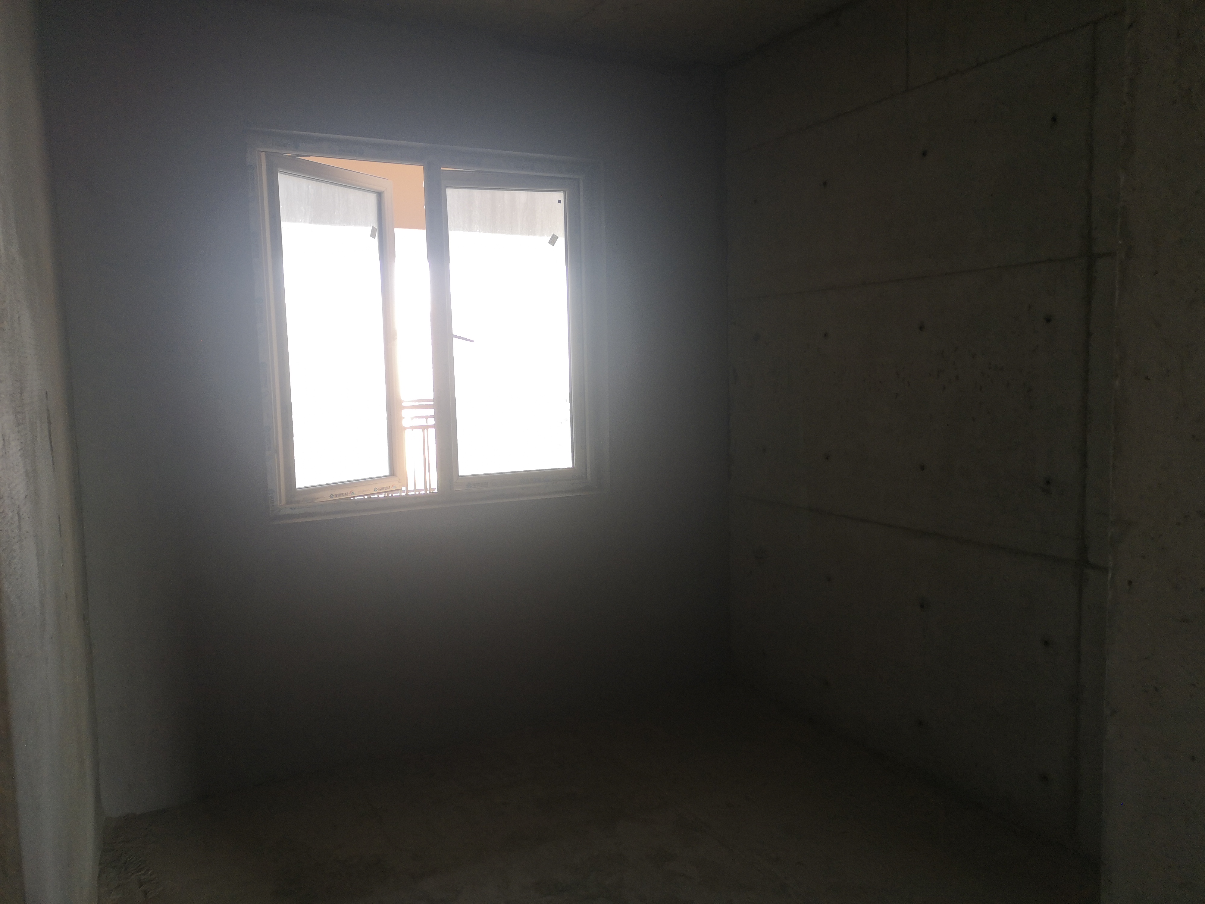 南国明珠毛坯大三房好楼层看房有钥匙