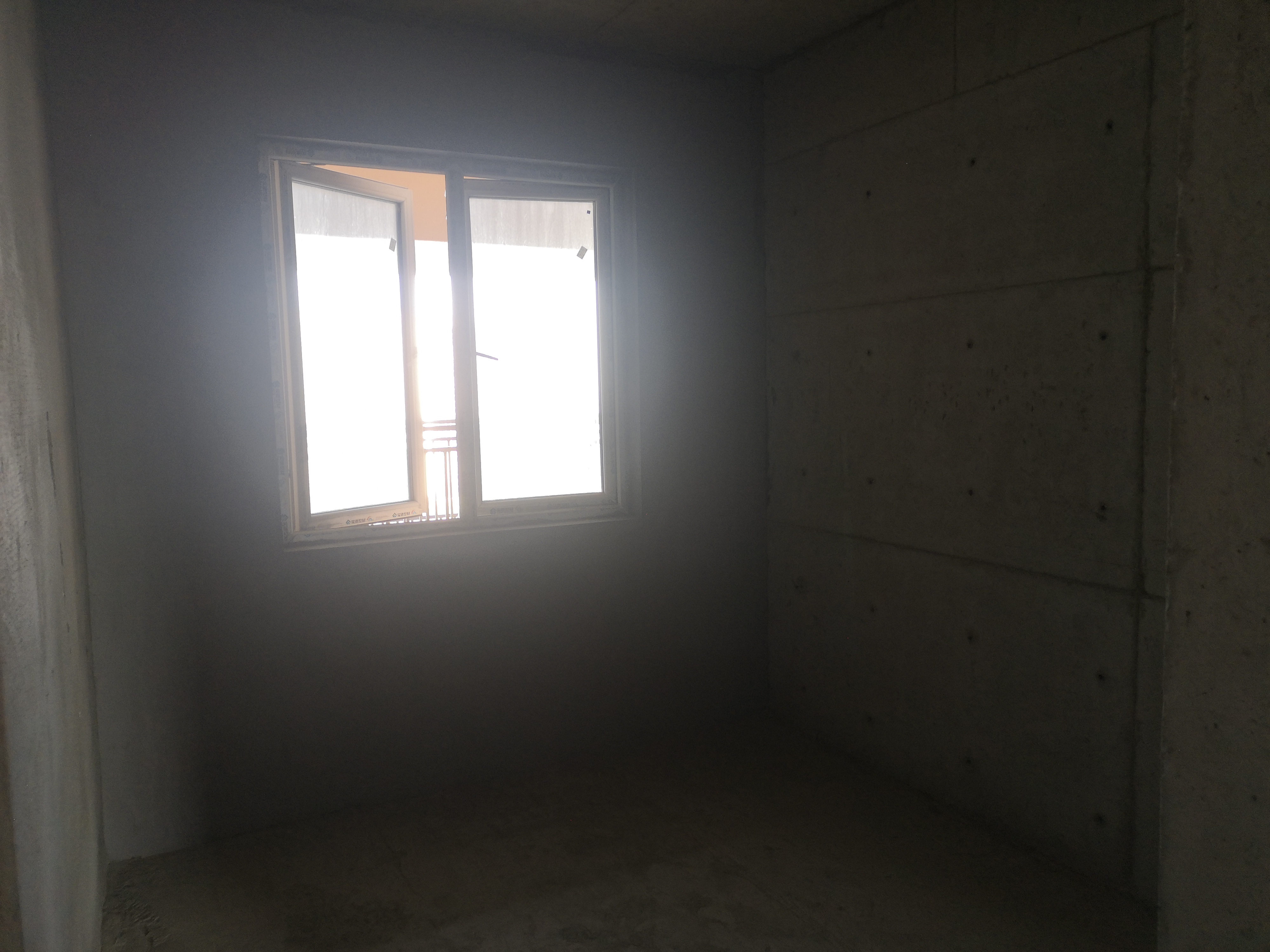 南国明珠毛坯大三房好楼层看房有钥匙