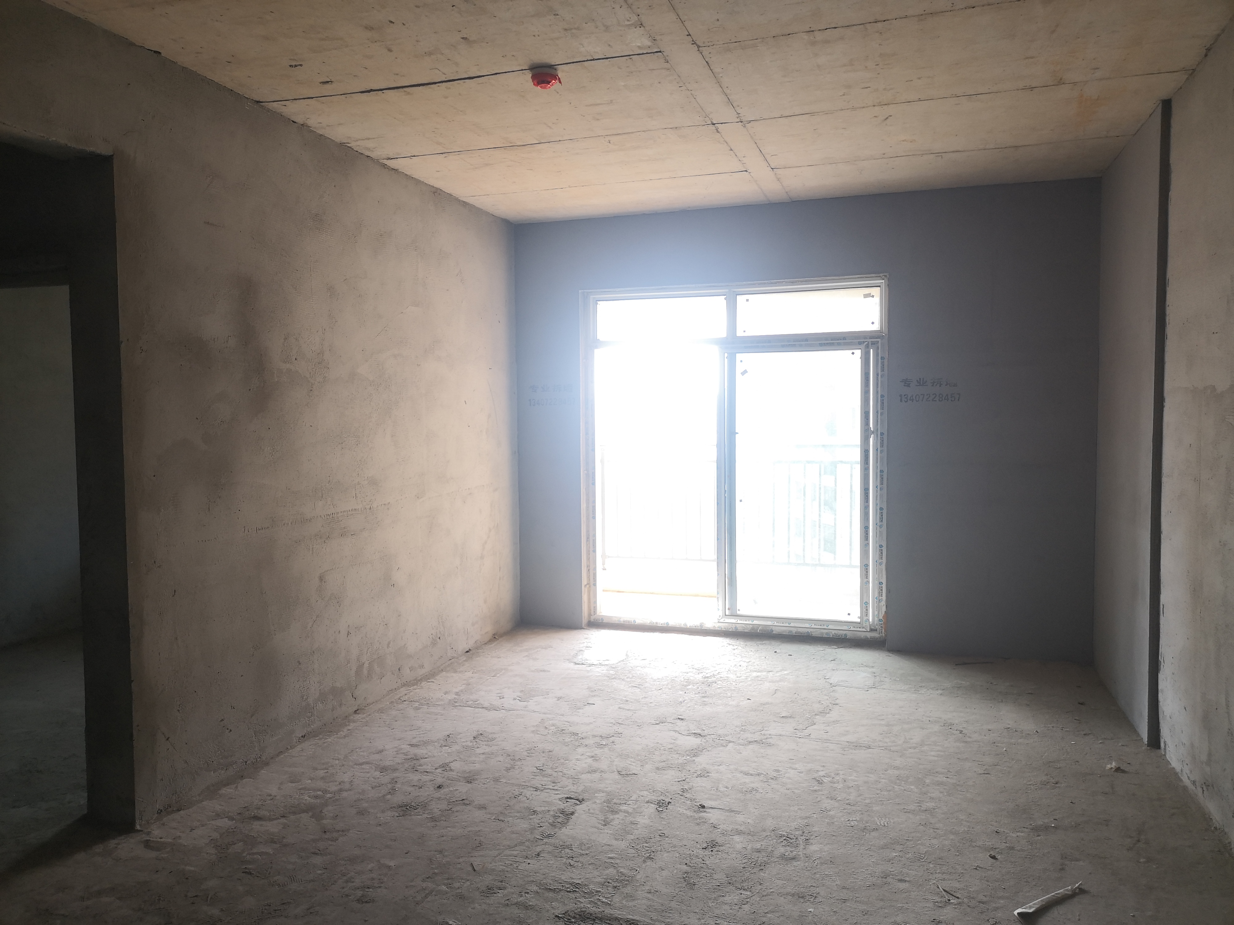 南国明珠毛坯大三房好楼层看房有钥匙