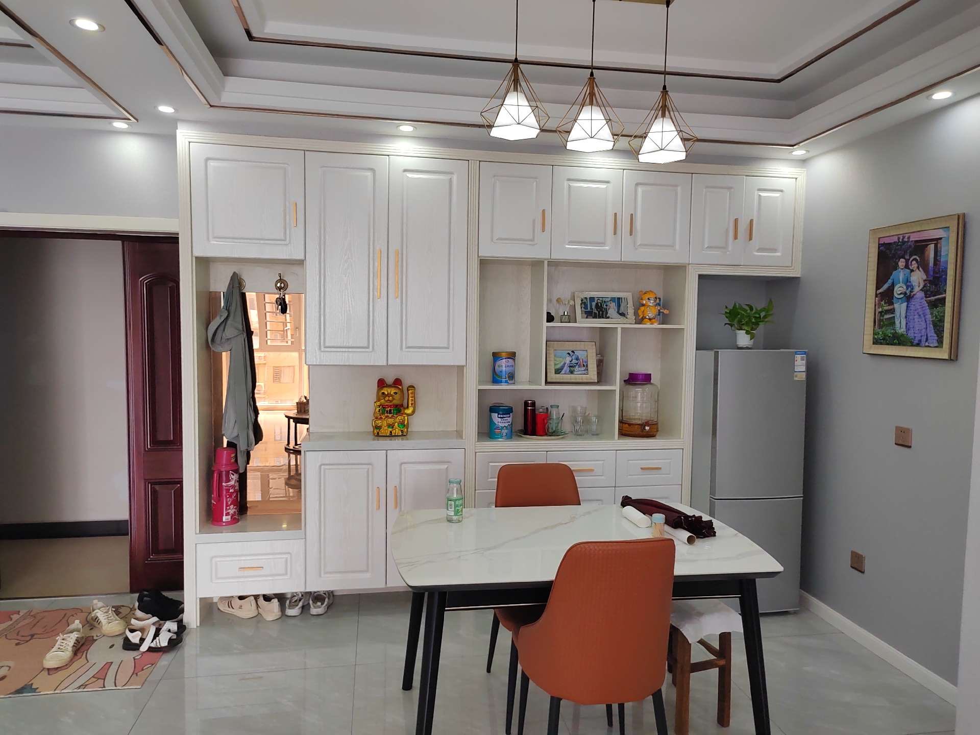 锦绣江山精装三房中高好楼层满二9.9成新